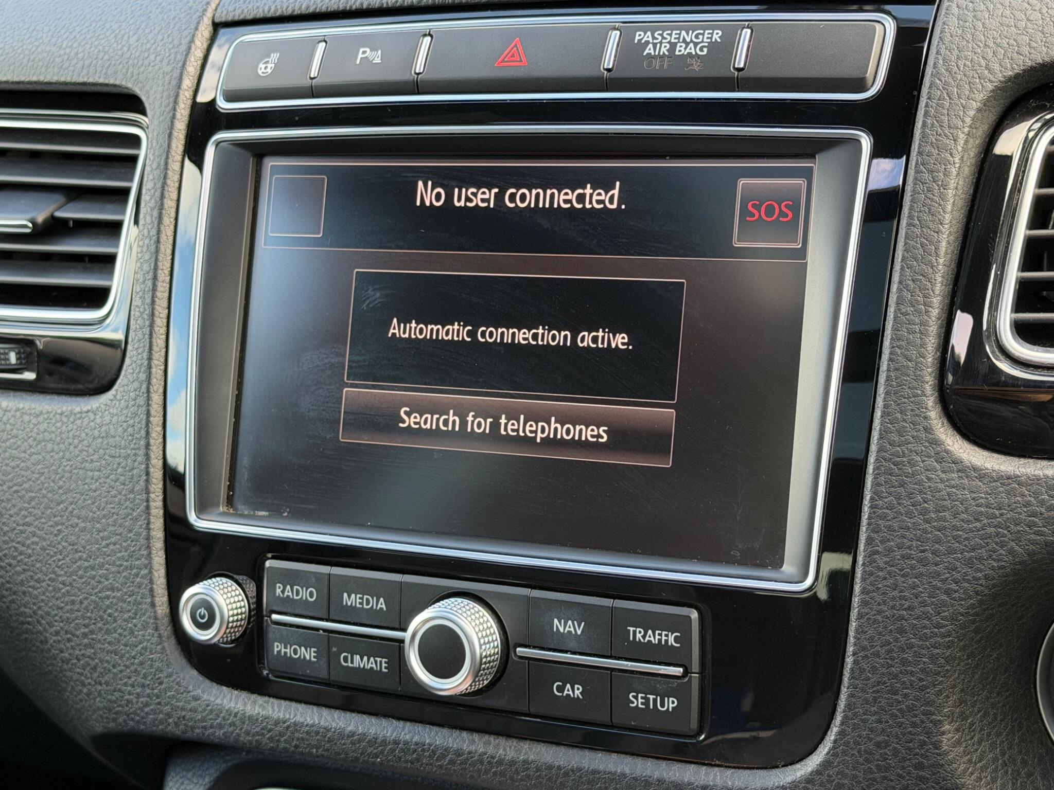 Volkswagen Touareg view 35