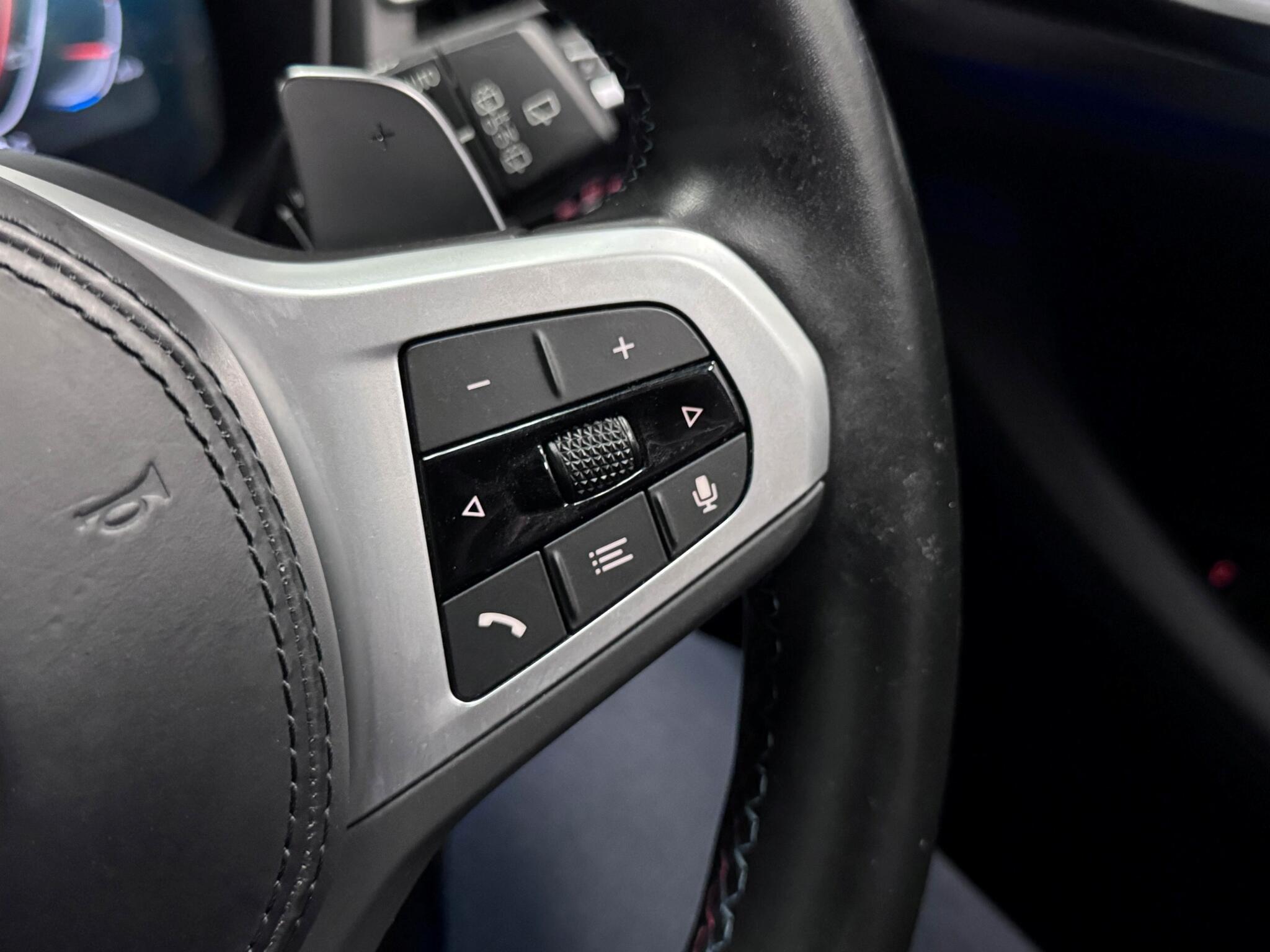 BMW X3 view 13