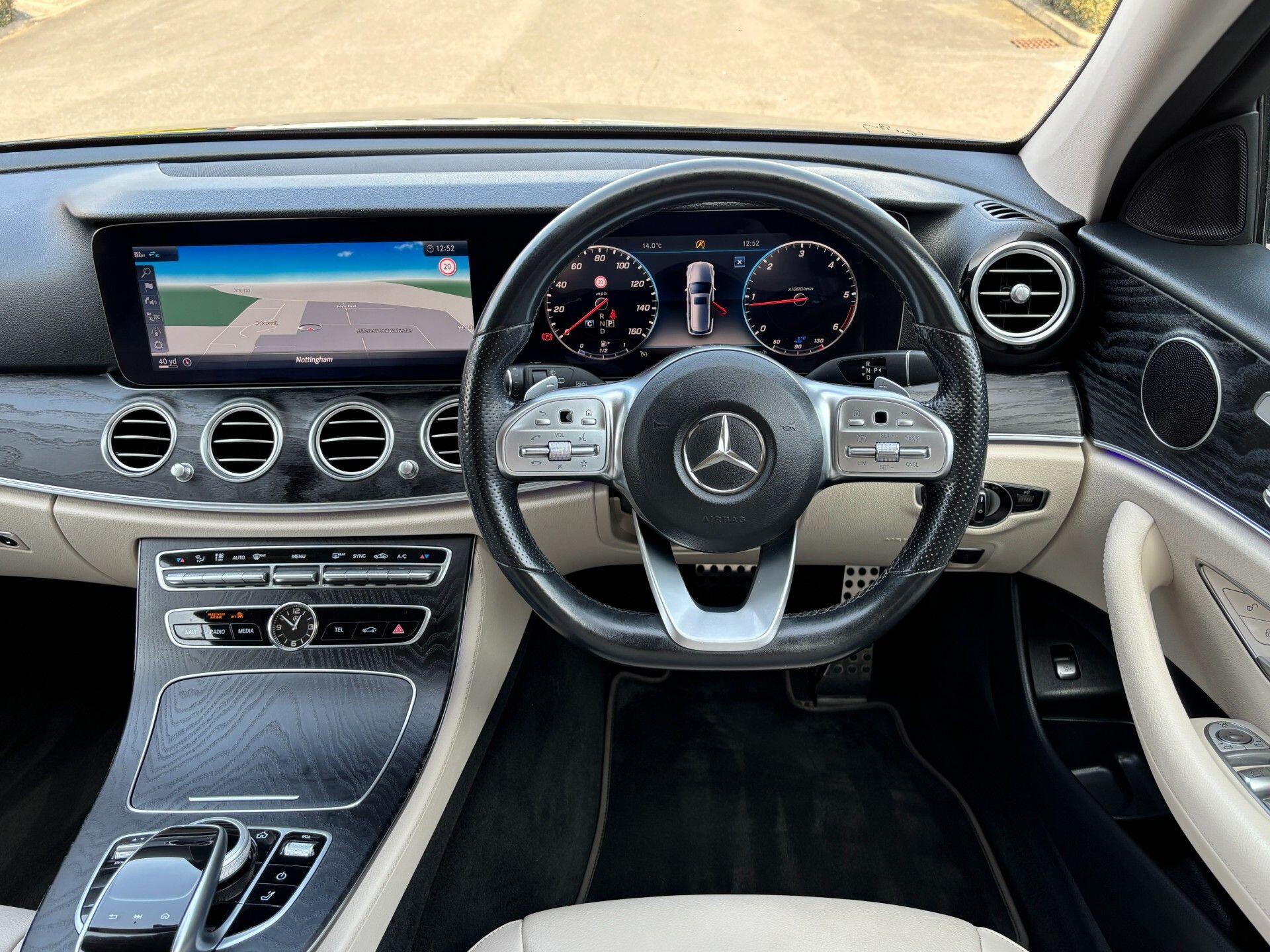 Mercedes-Benz E-Class view 28