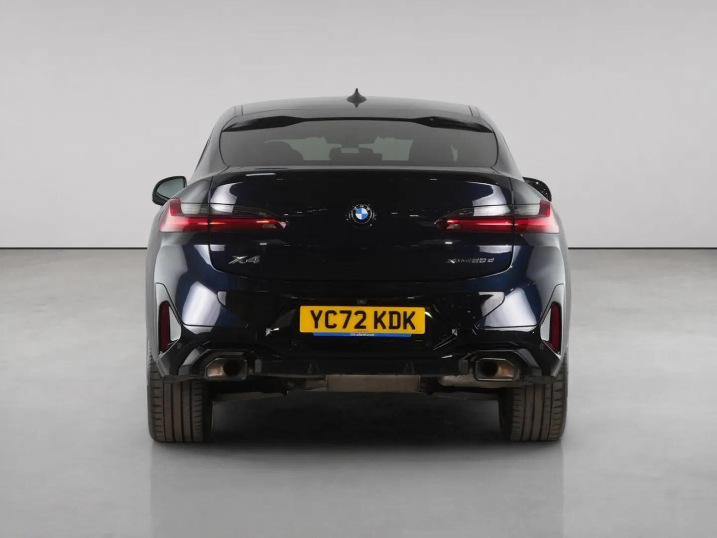 BMW X4 view 7