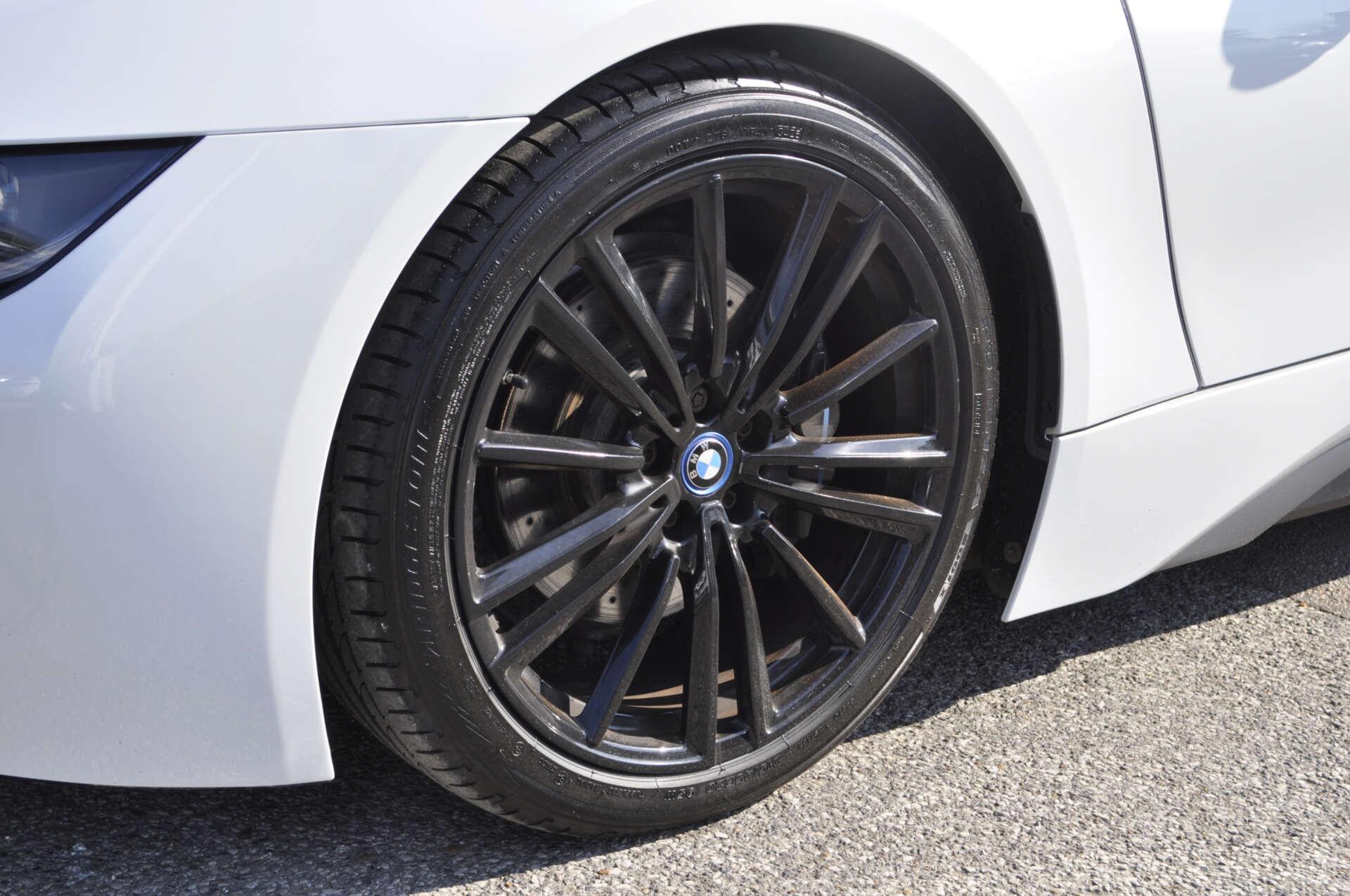 BMW I8 view 41