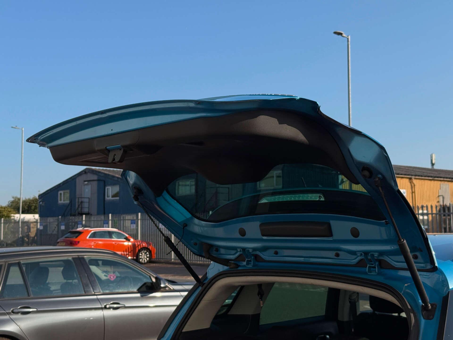 Citroen C3 Aircross view 30