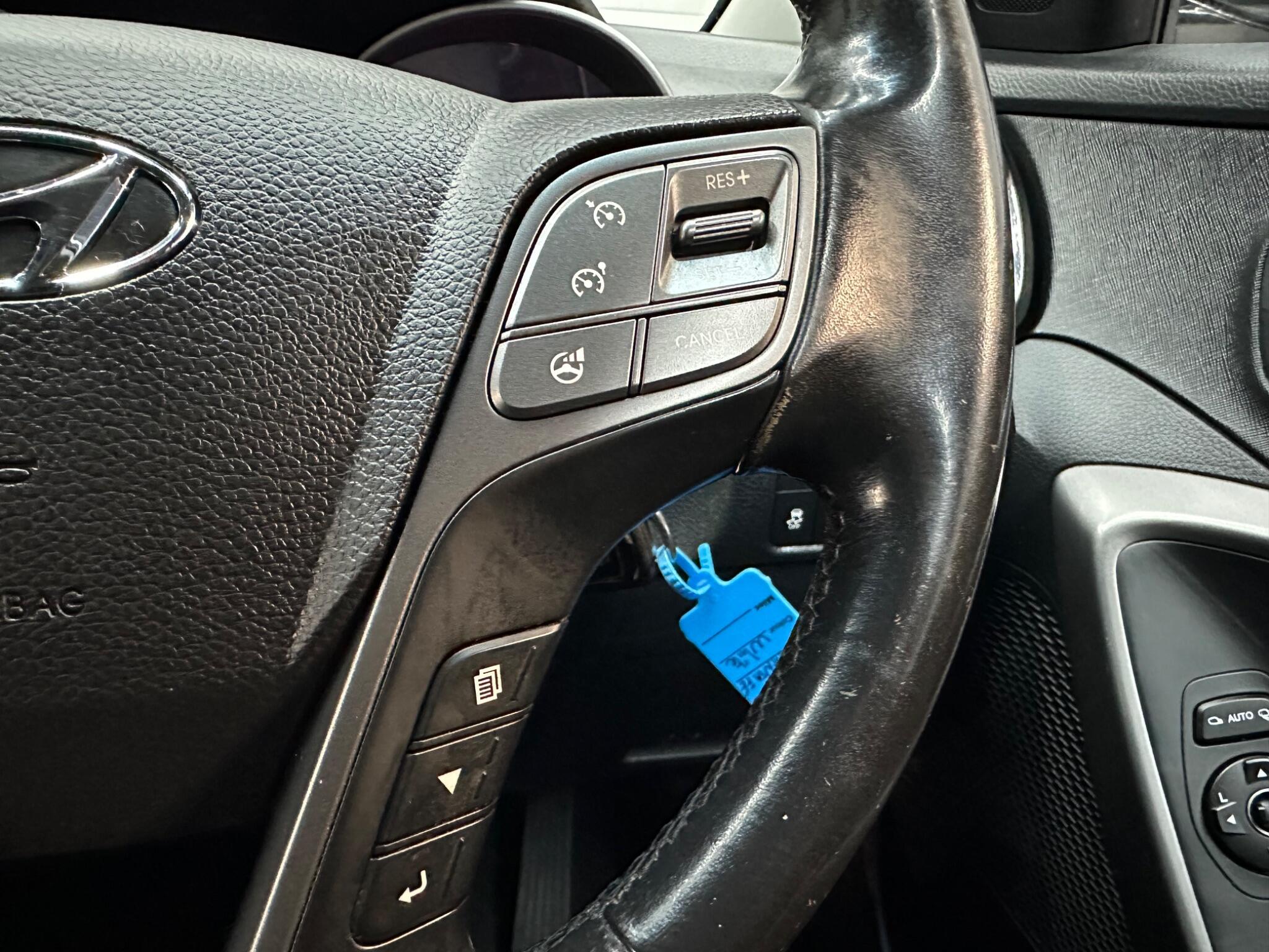 Hyundai Santa Fe view 11