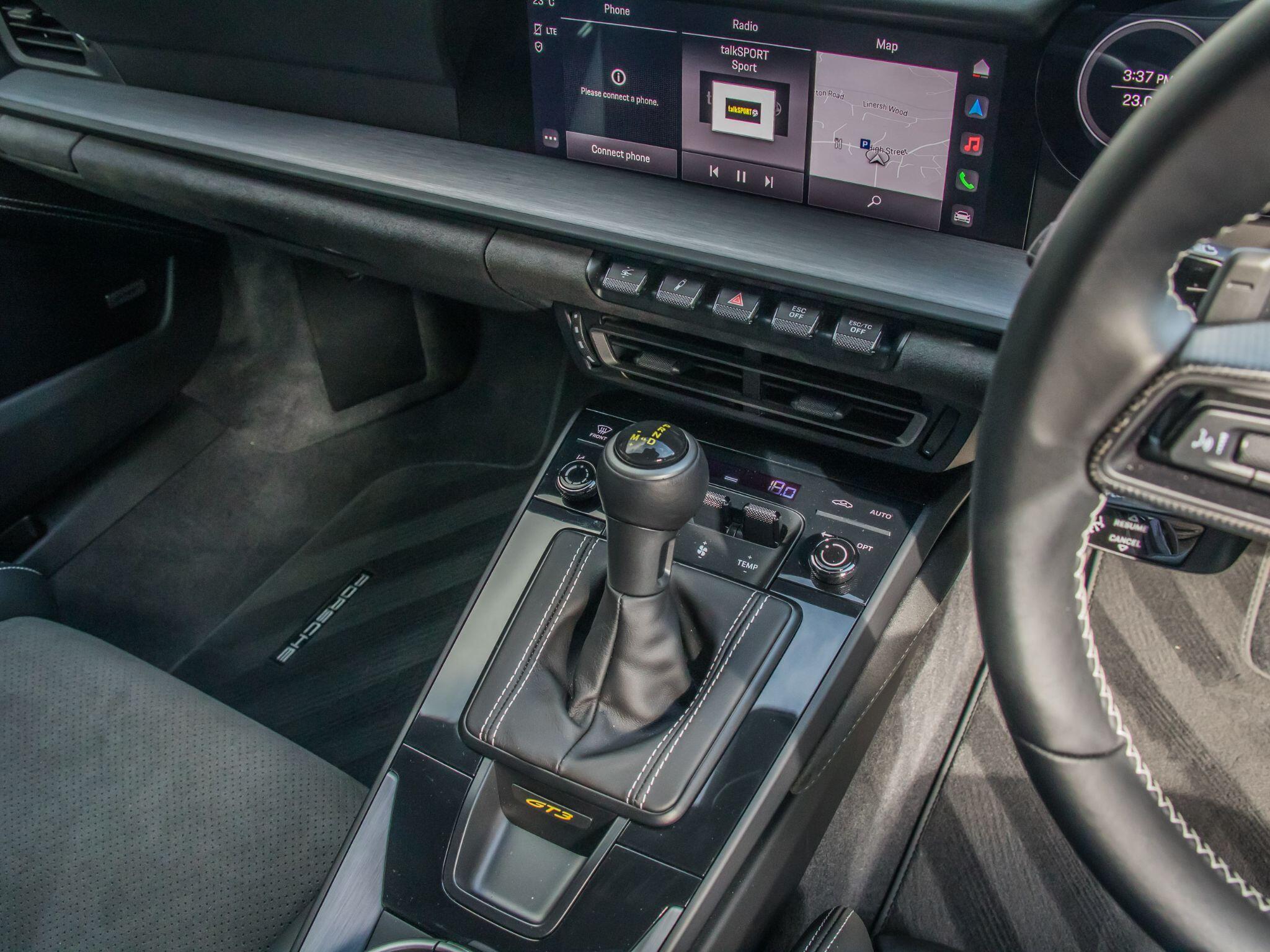 Porsche 911 view 20