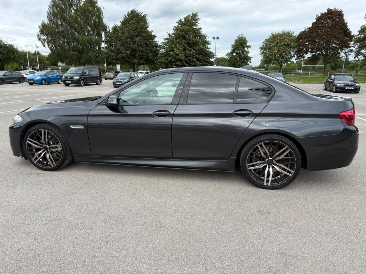 BMW 5 Series view 56