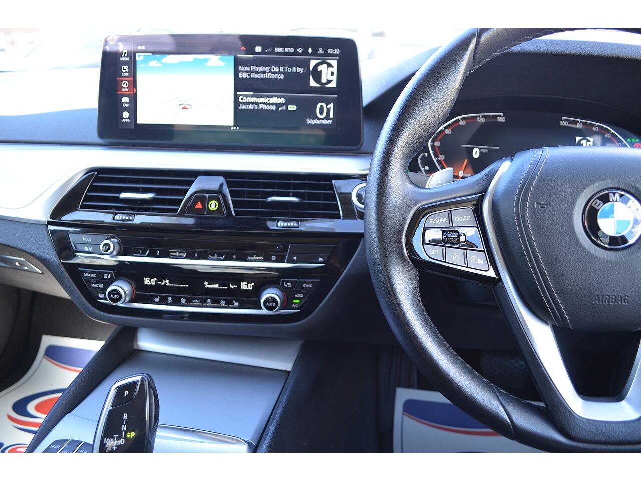 BMW 5 Series view 56
