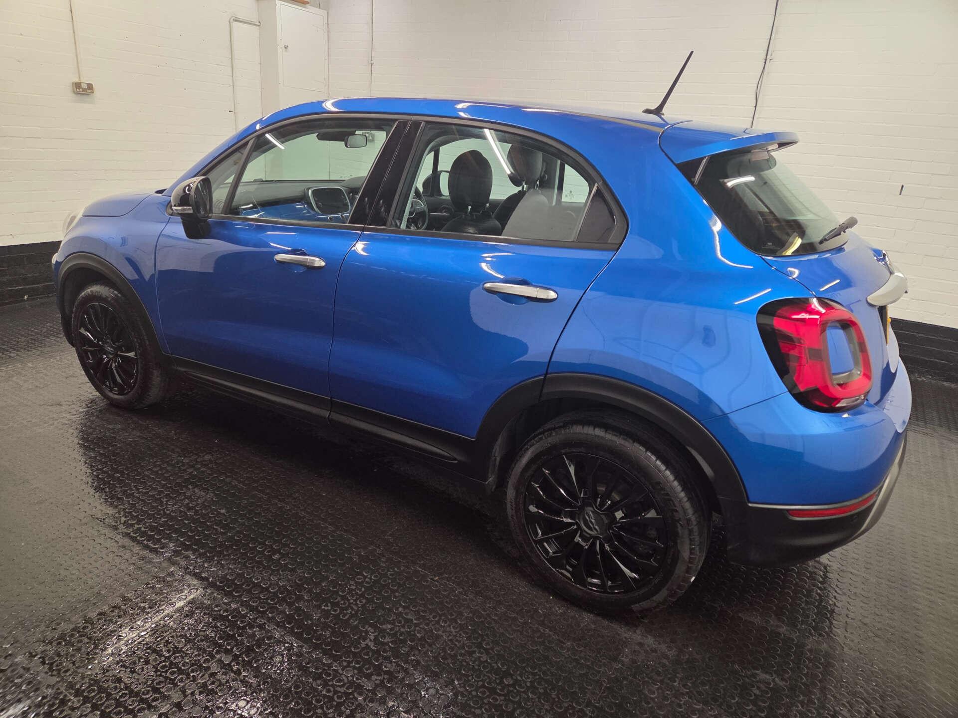Fiat 500x view 26