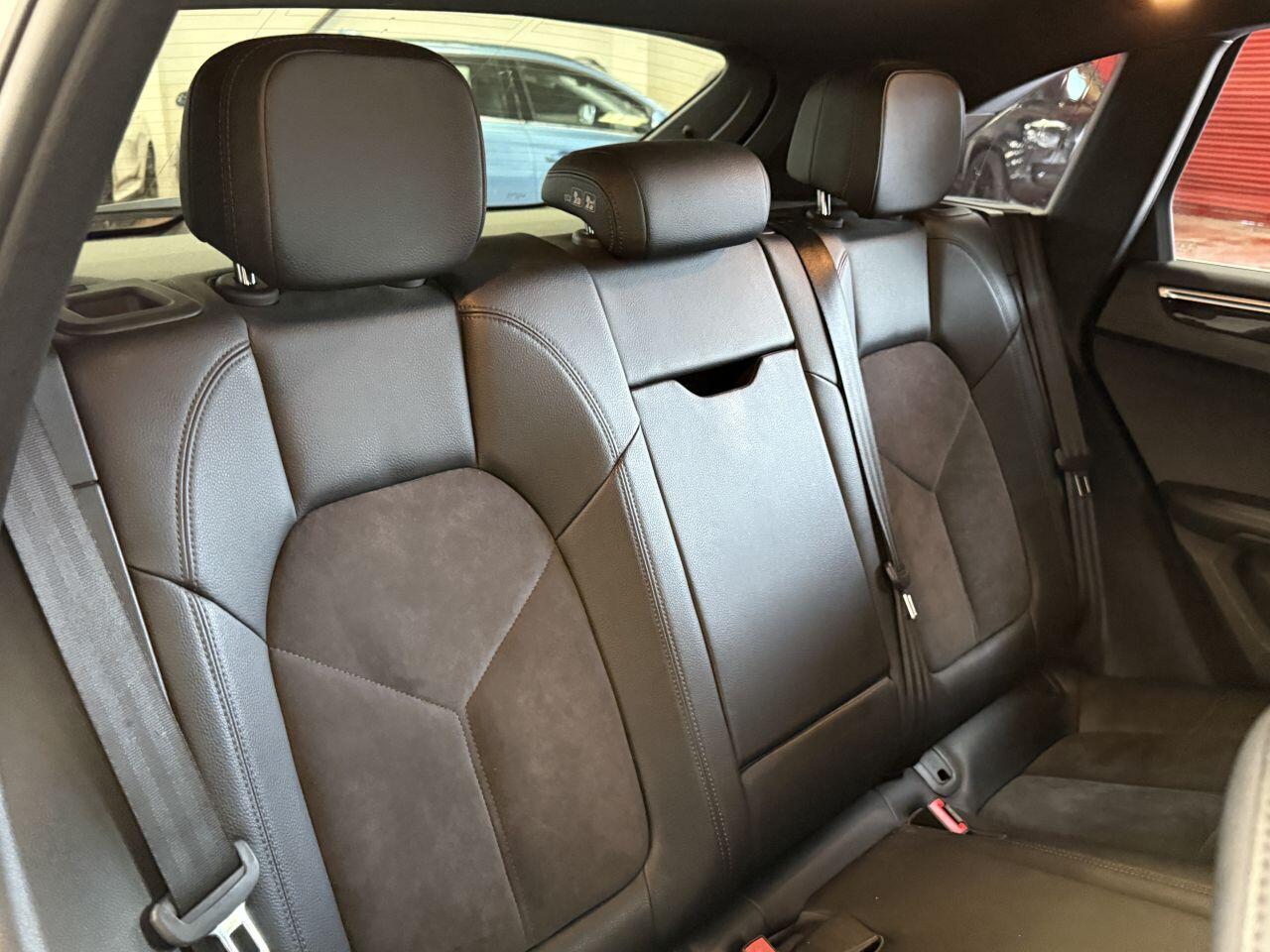 Porsche Macan view 62