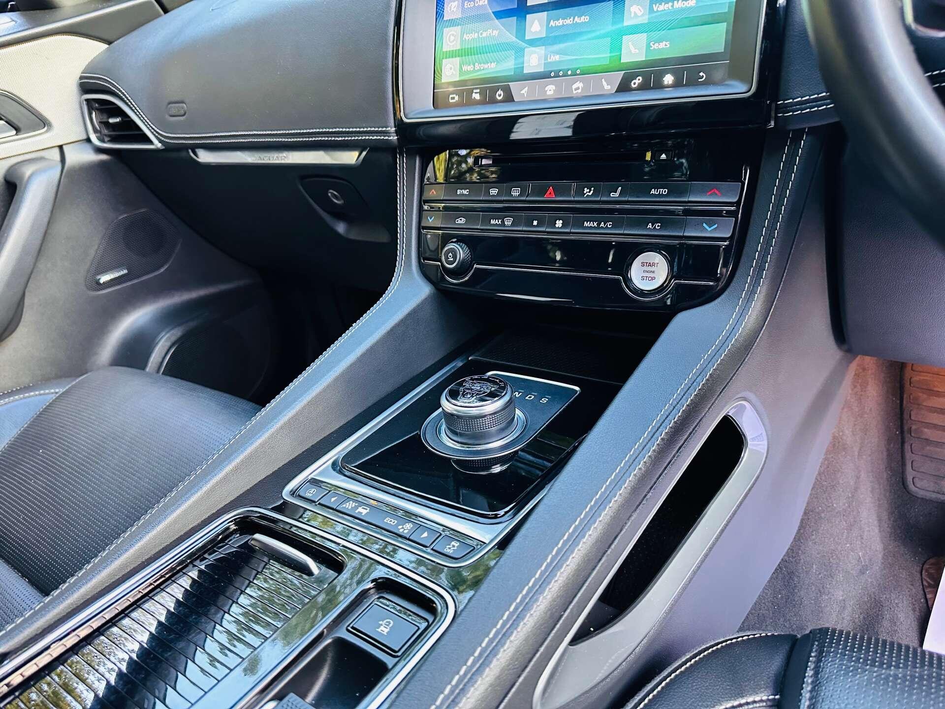 Jaguar F-Pace view 18