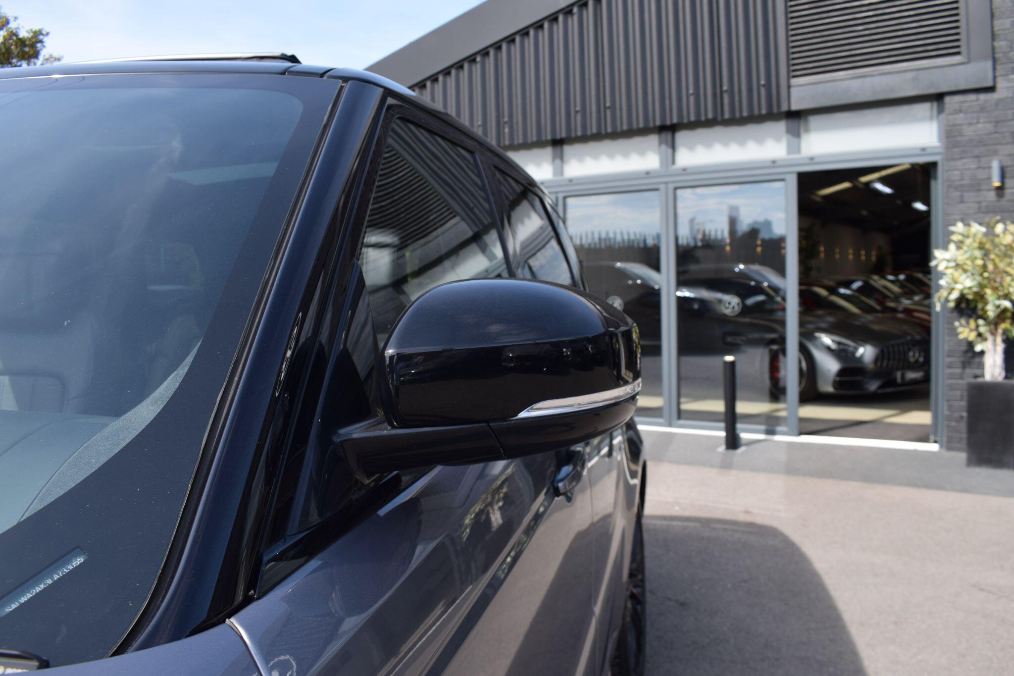 Land Rover Range Rover Sport view 42