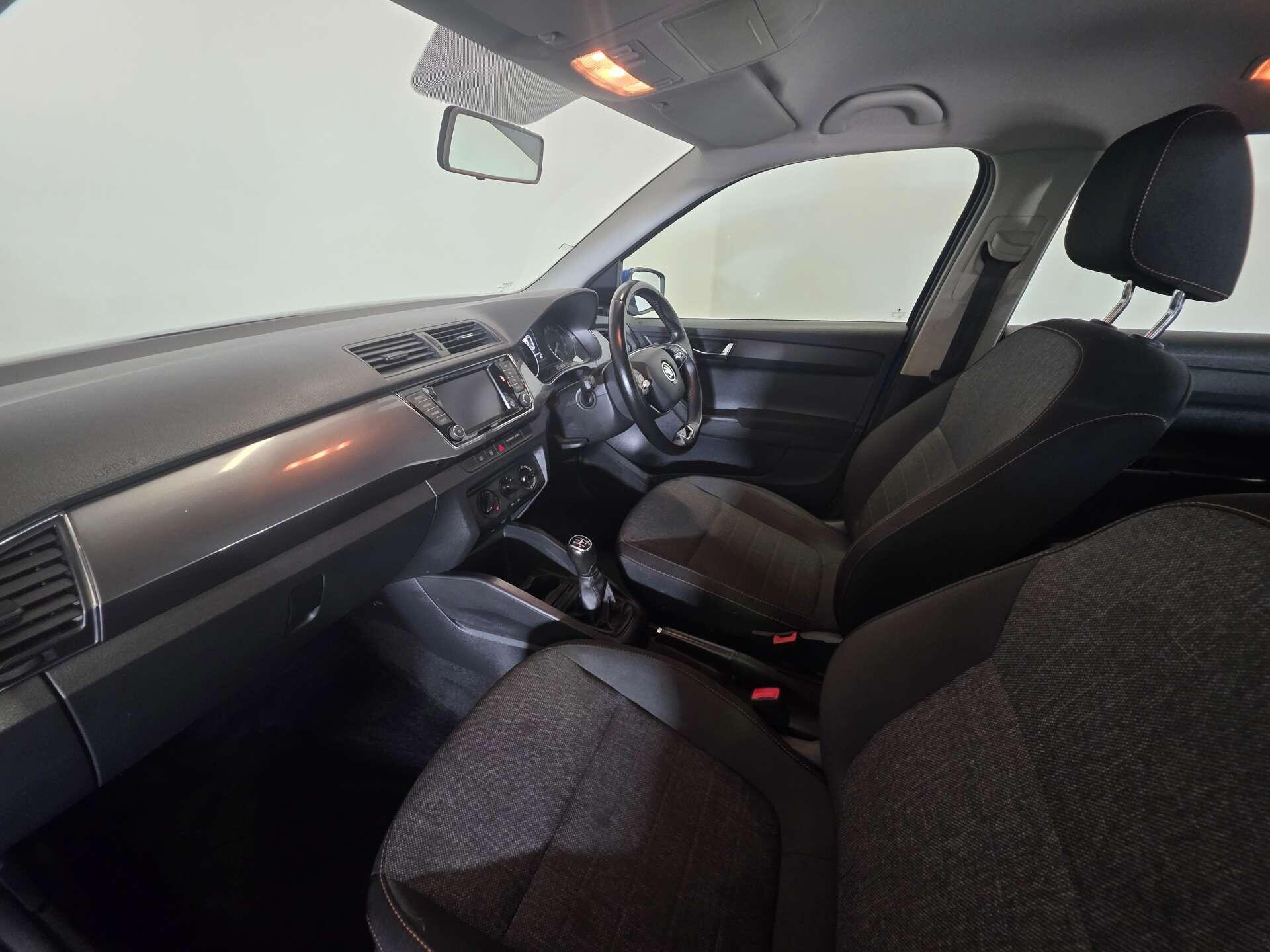 Skoda Fabia view 50