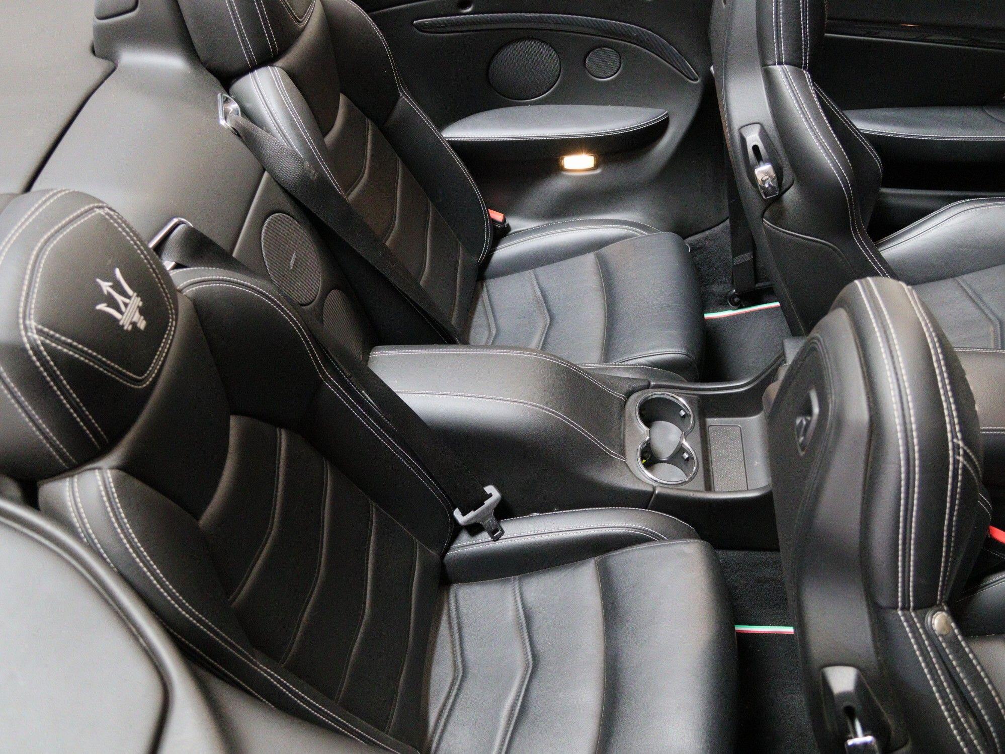 Maserati Grancabrio view 35