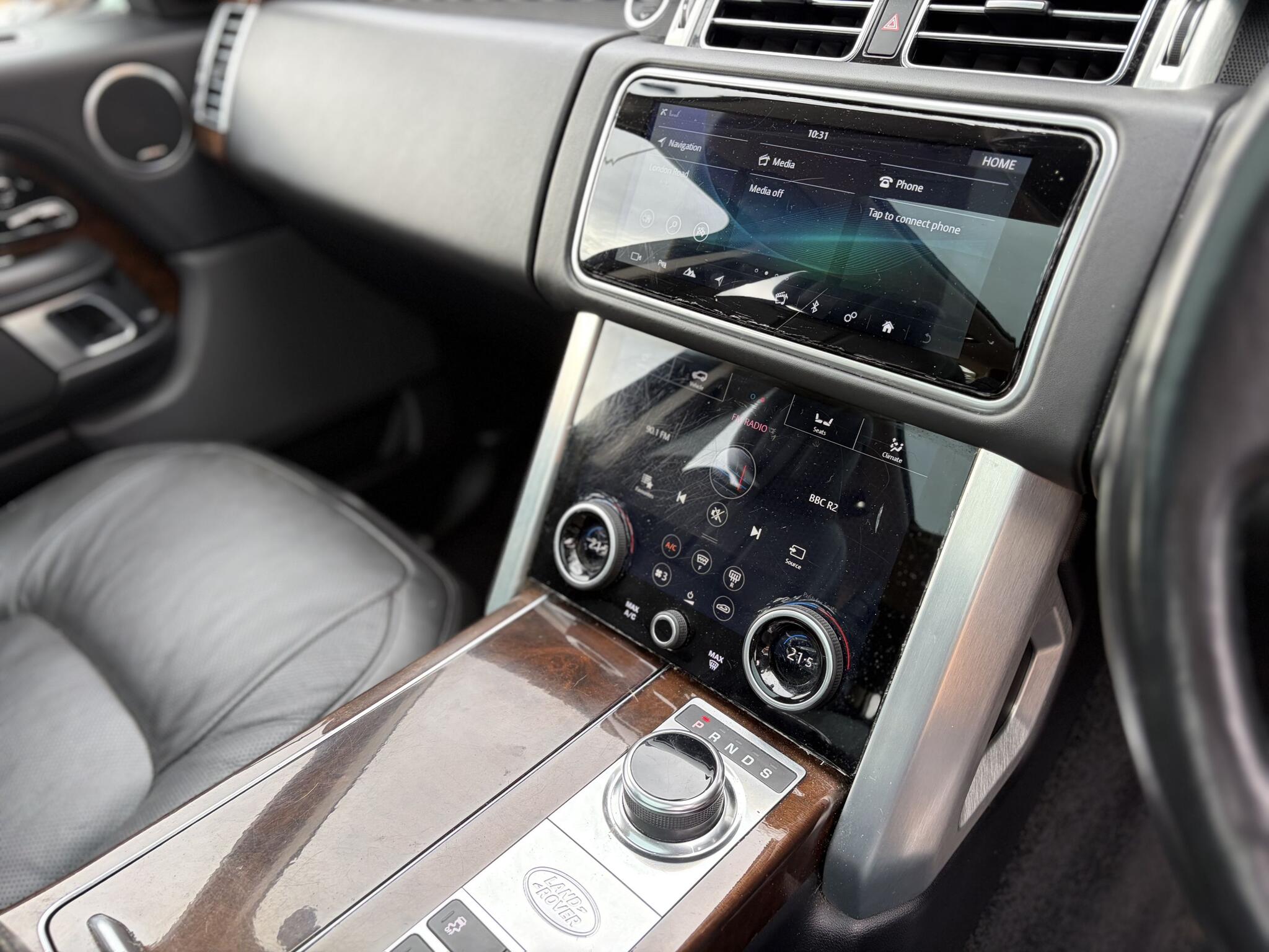 Land Rover Range Rover view 13