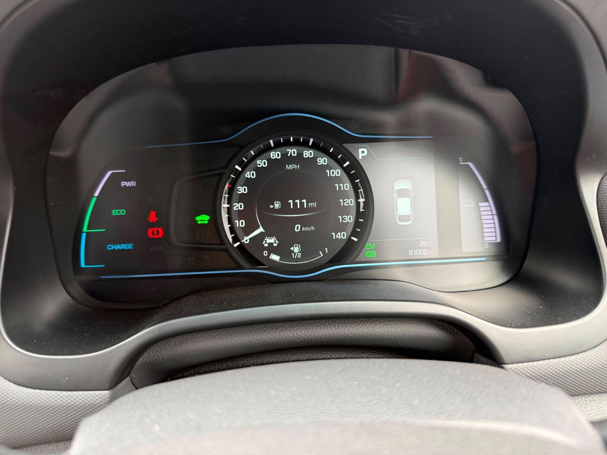 Hyundai Ioniq view 23