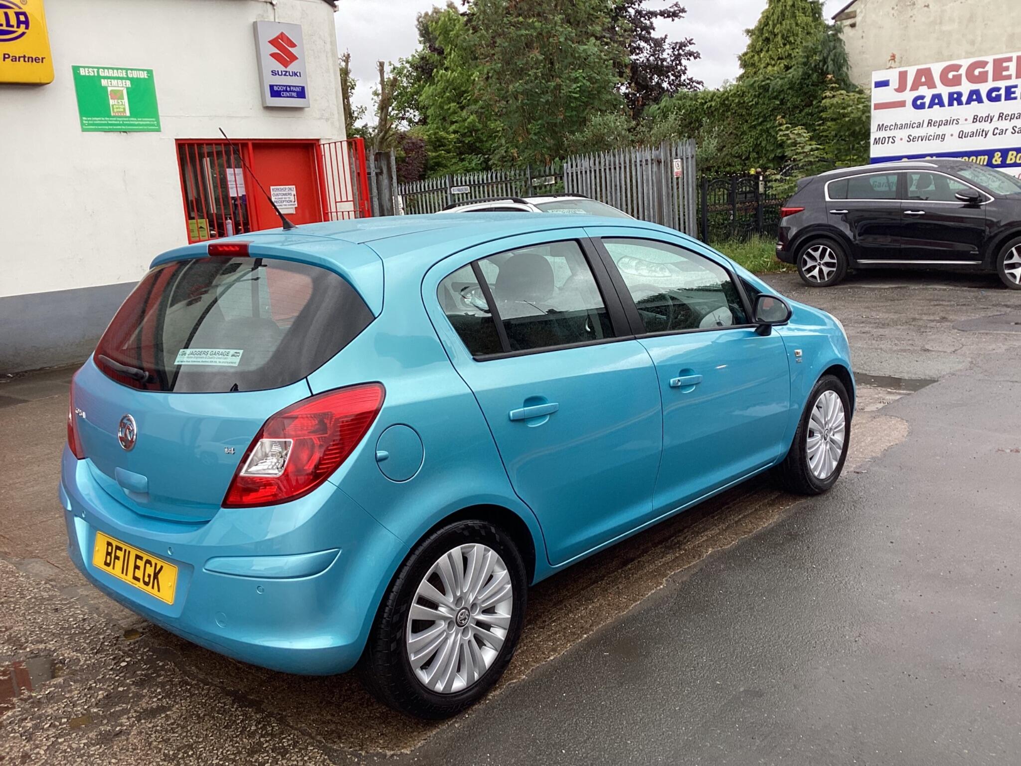 Vauxhall Corsa view 8