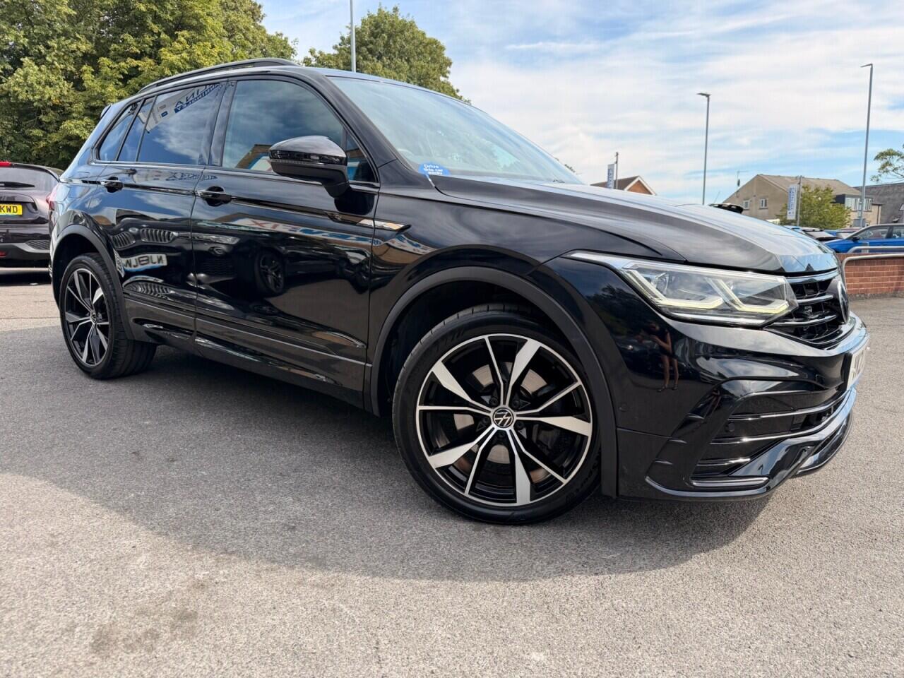 Volkswagen Tiguan view 9