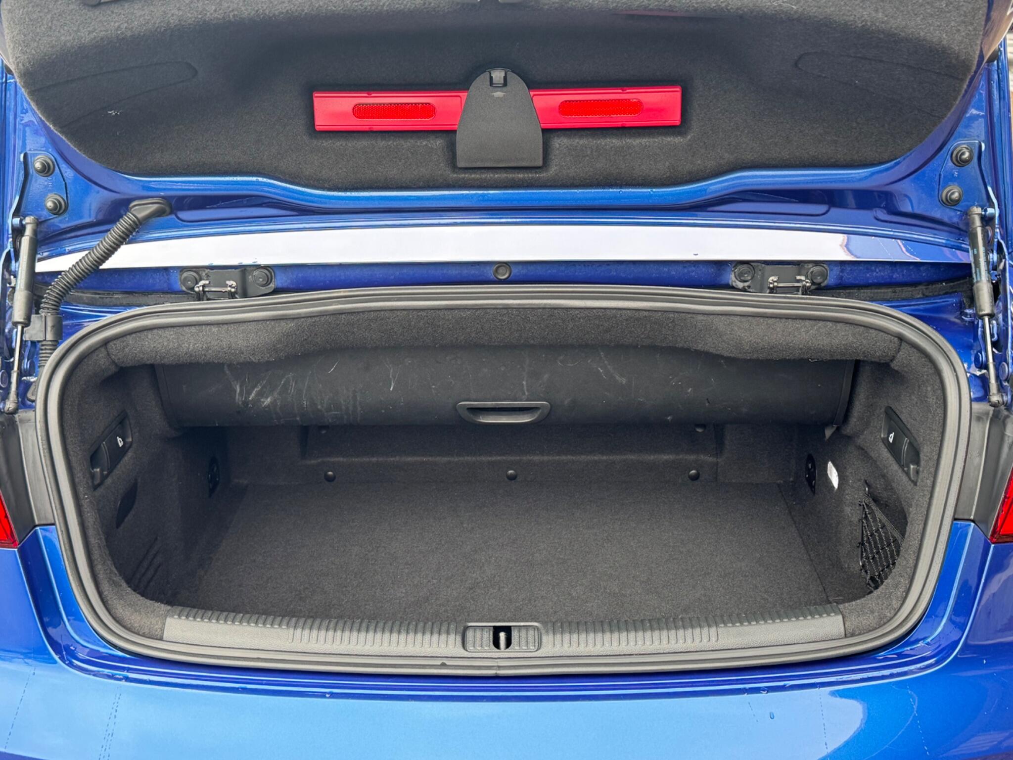Audi Cabriolet view 10
