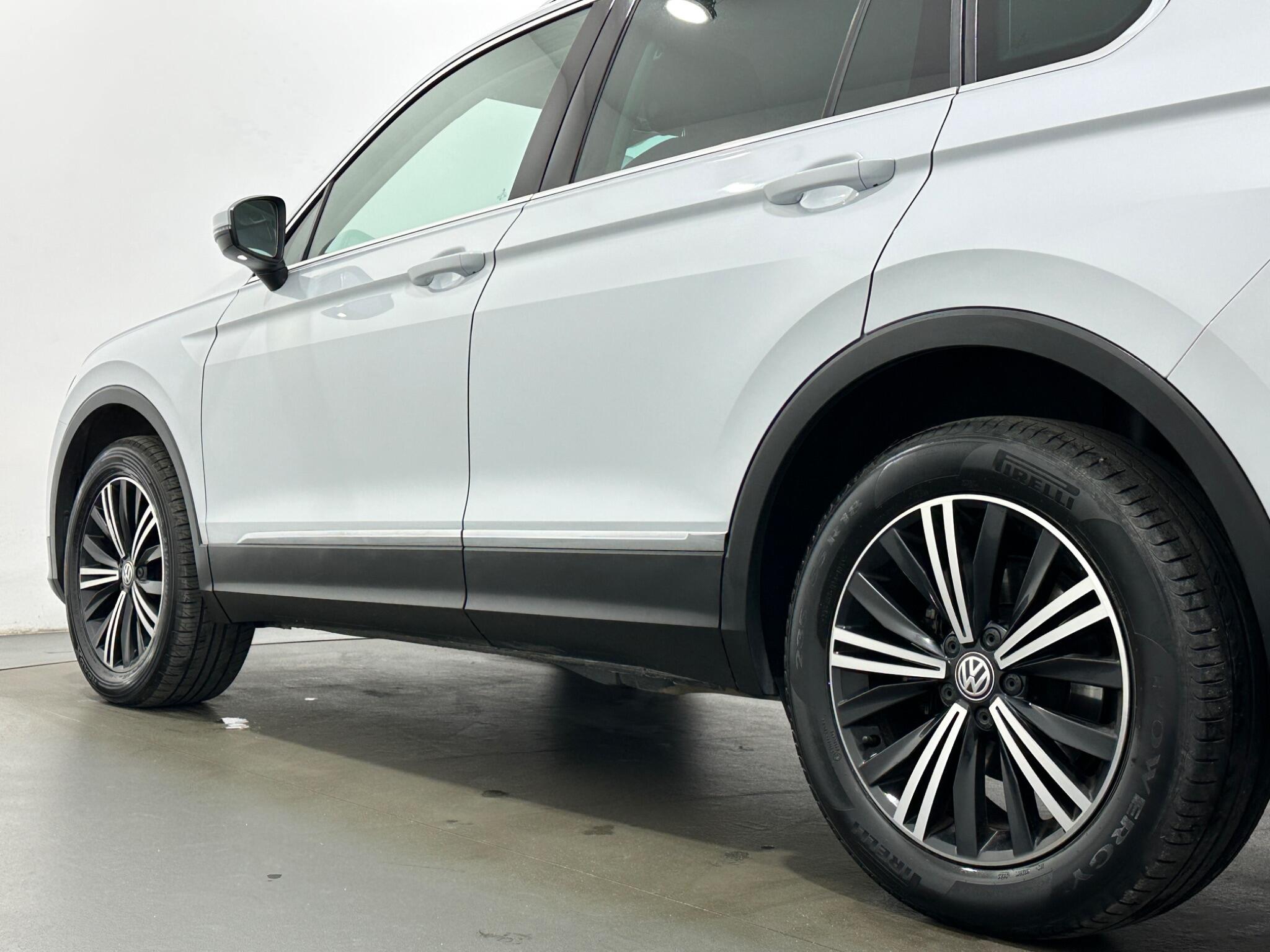 Volkswagen Tiguan view 49