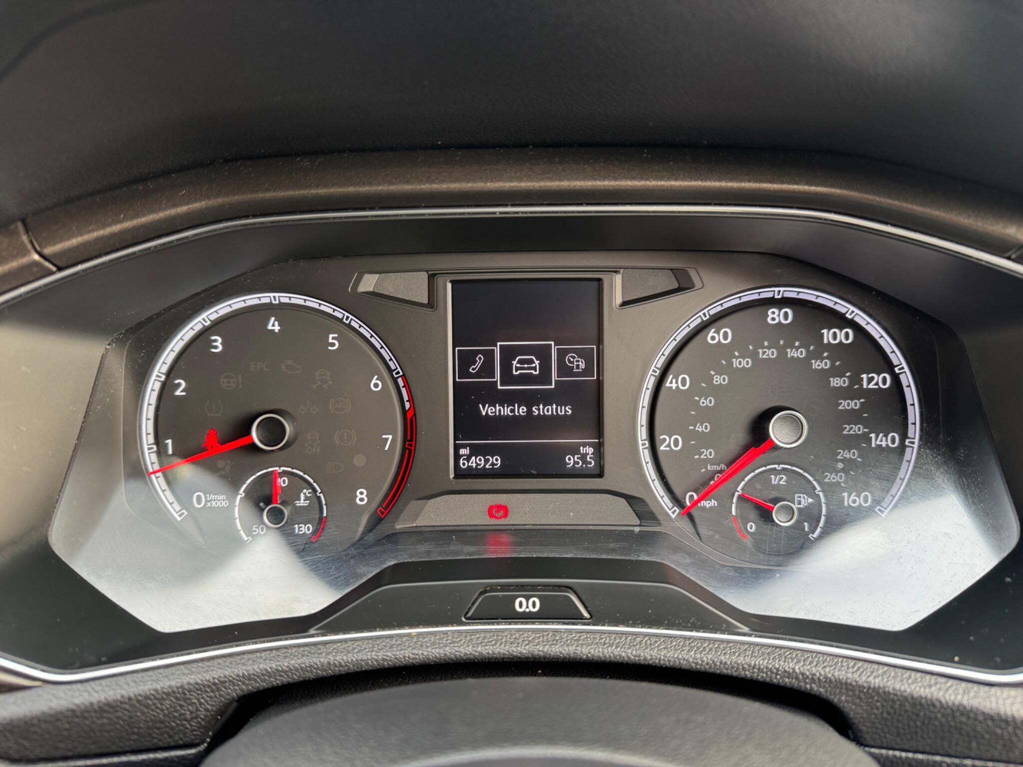 Volkswagen T-Roc view 70