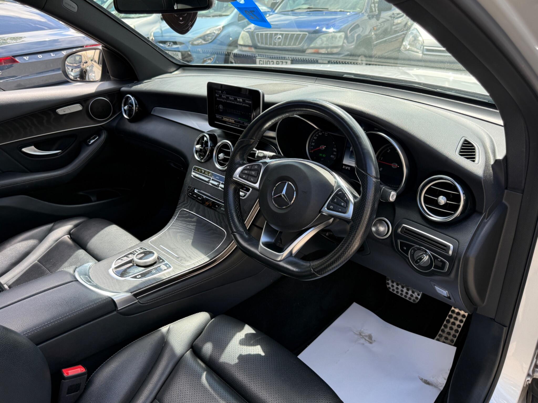 Mercedes-Benz GLC - Image 35
