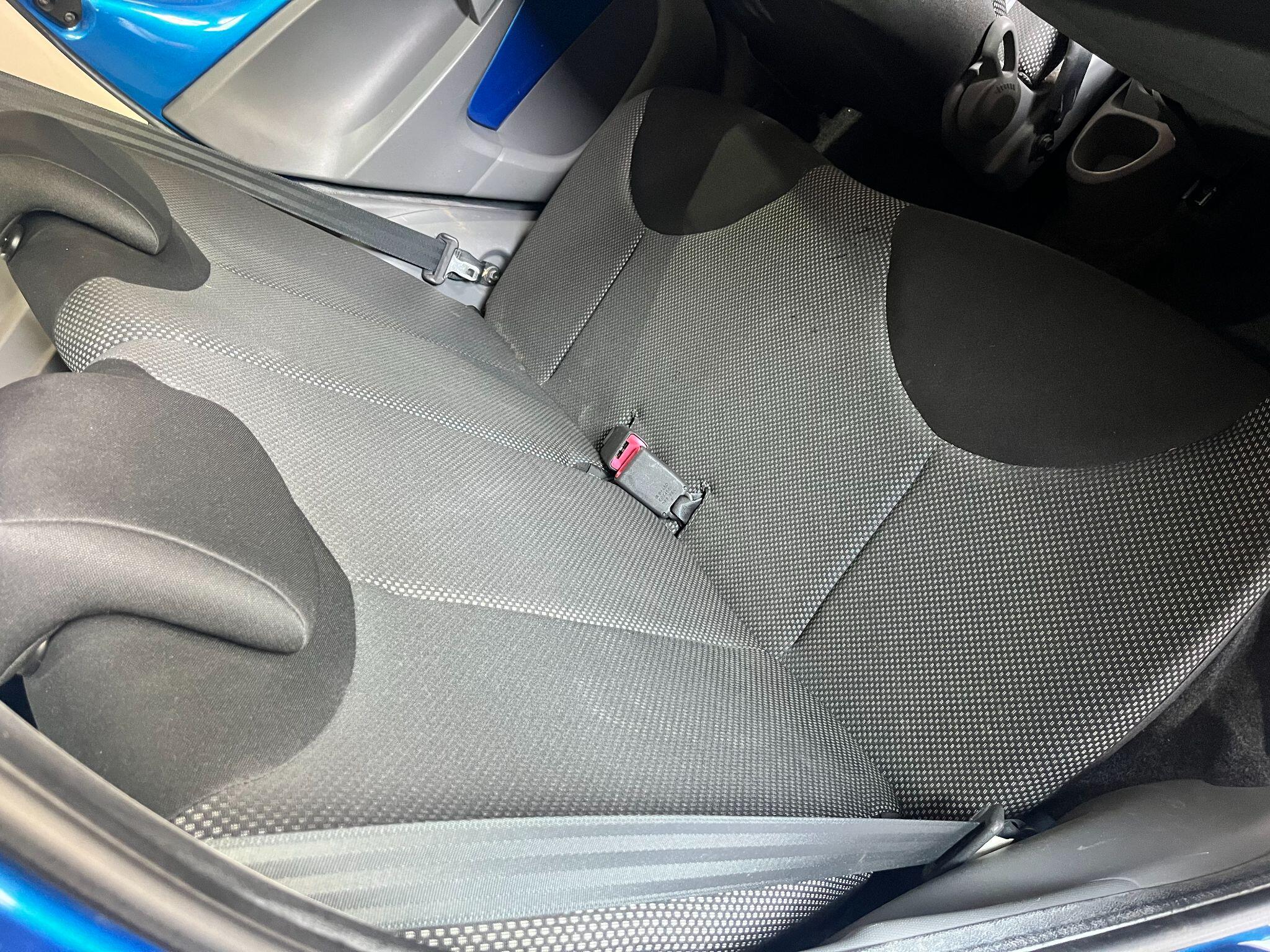 Toyota Aygo view 7