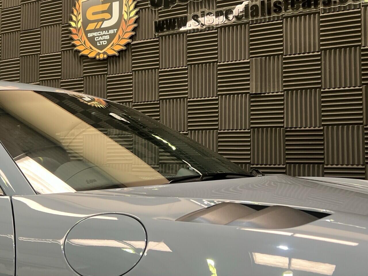 Porsche 718 Cayman view 25