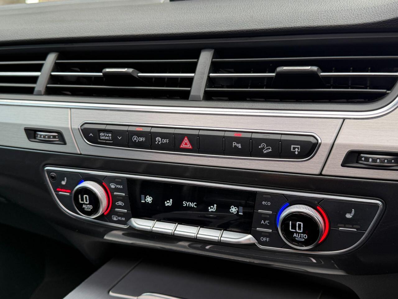 Audi Q7 view 26