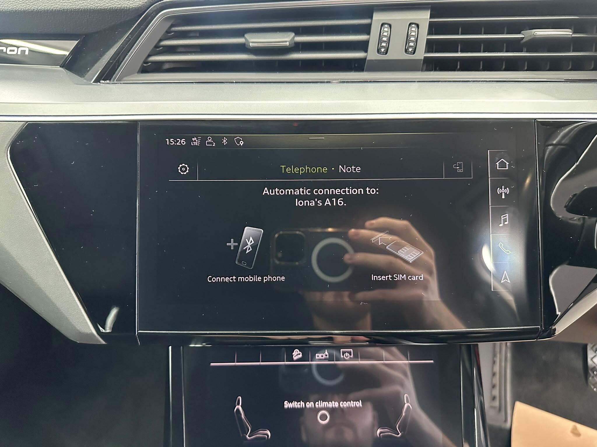 Audi E-Tron view 44