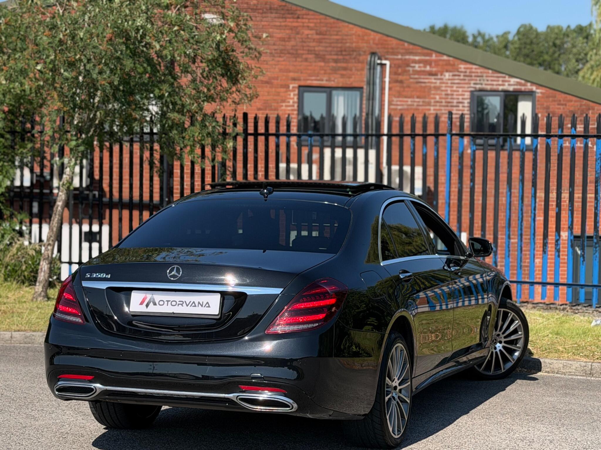 Mercedes-Benz S-Class view 12