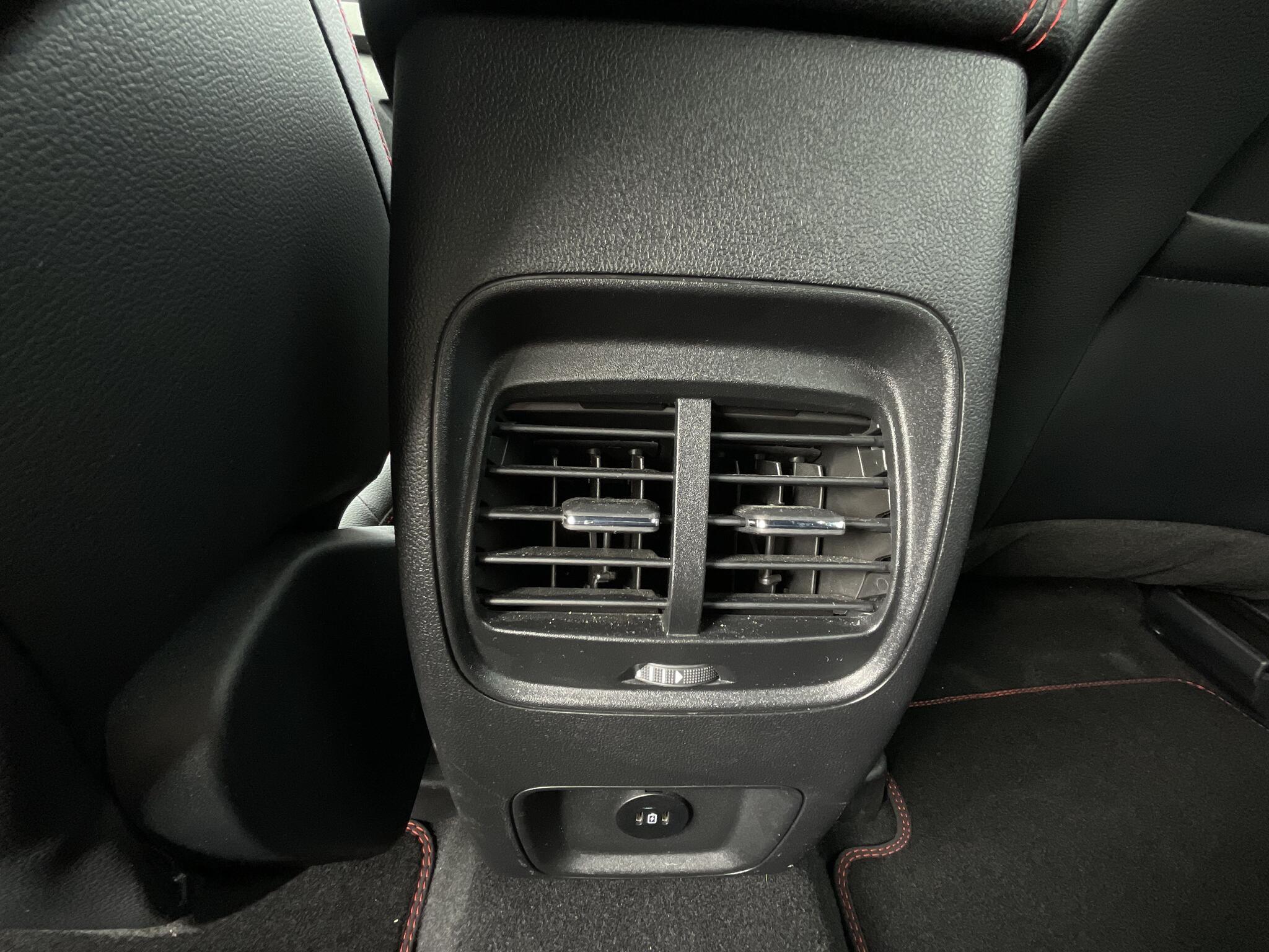 Ford Kuga view 17