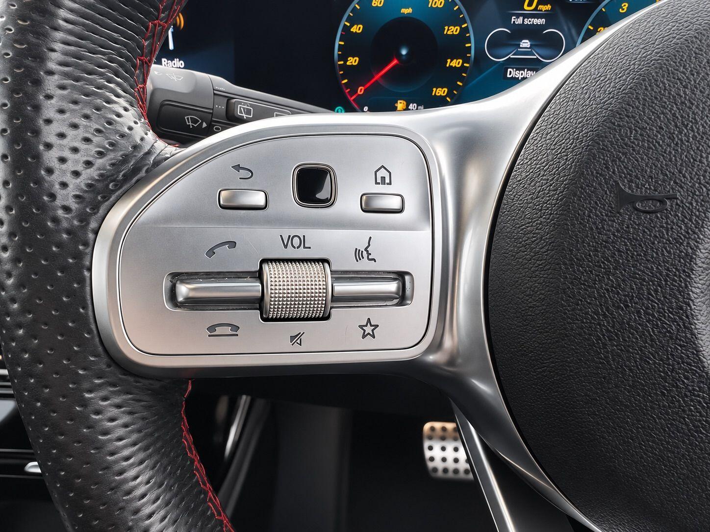 Mercedes-Benz A-Class view 27