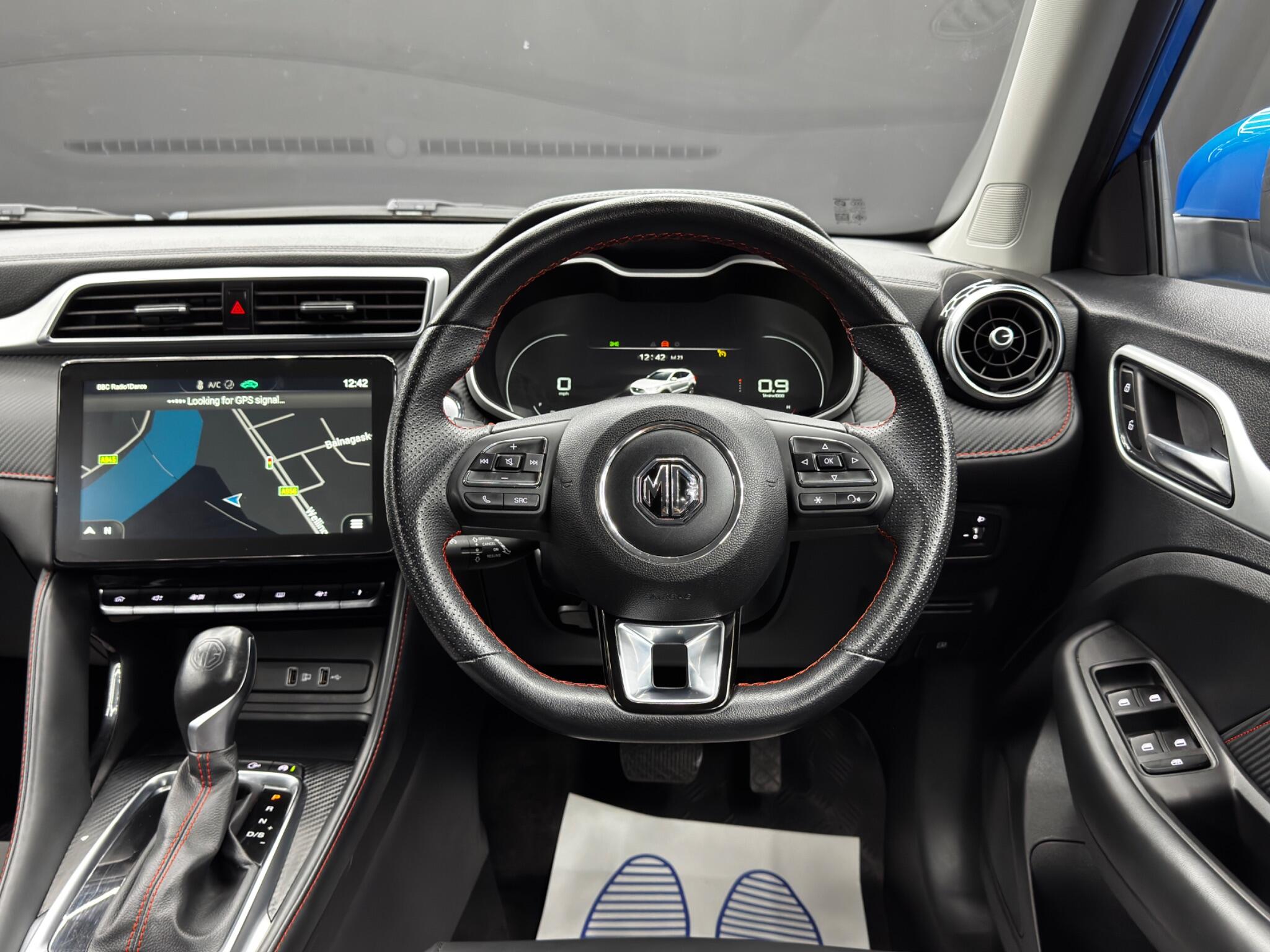 MG MG ZS view 18