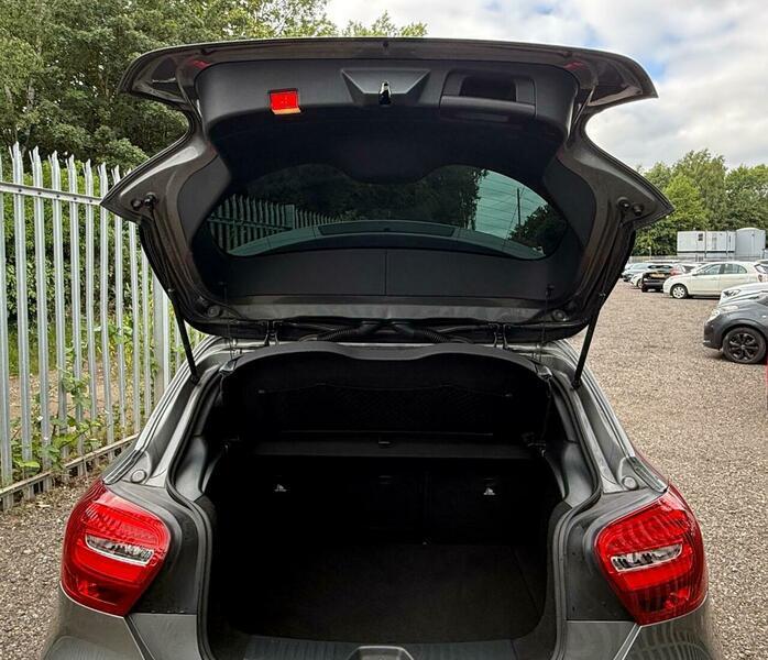 2016 Mercedes-Benz A Class image 35