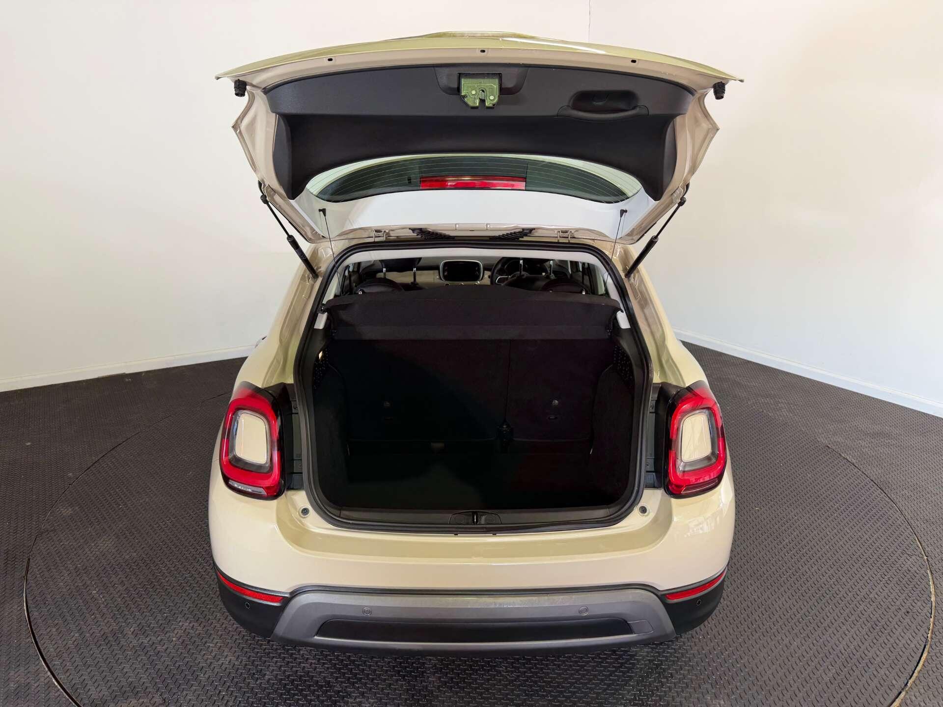Fiat 500x view 9