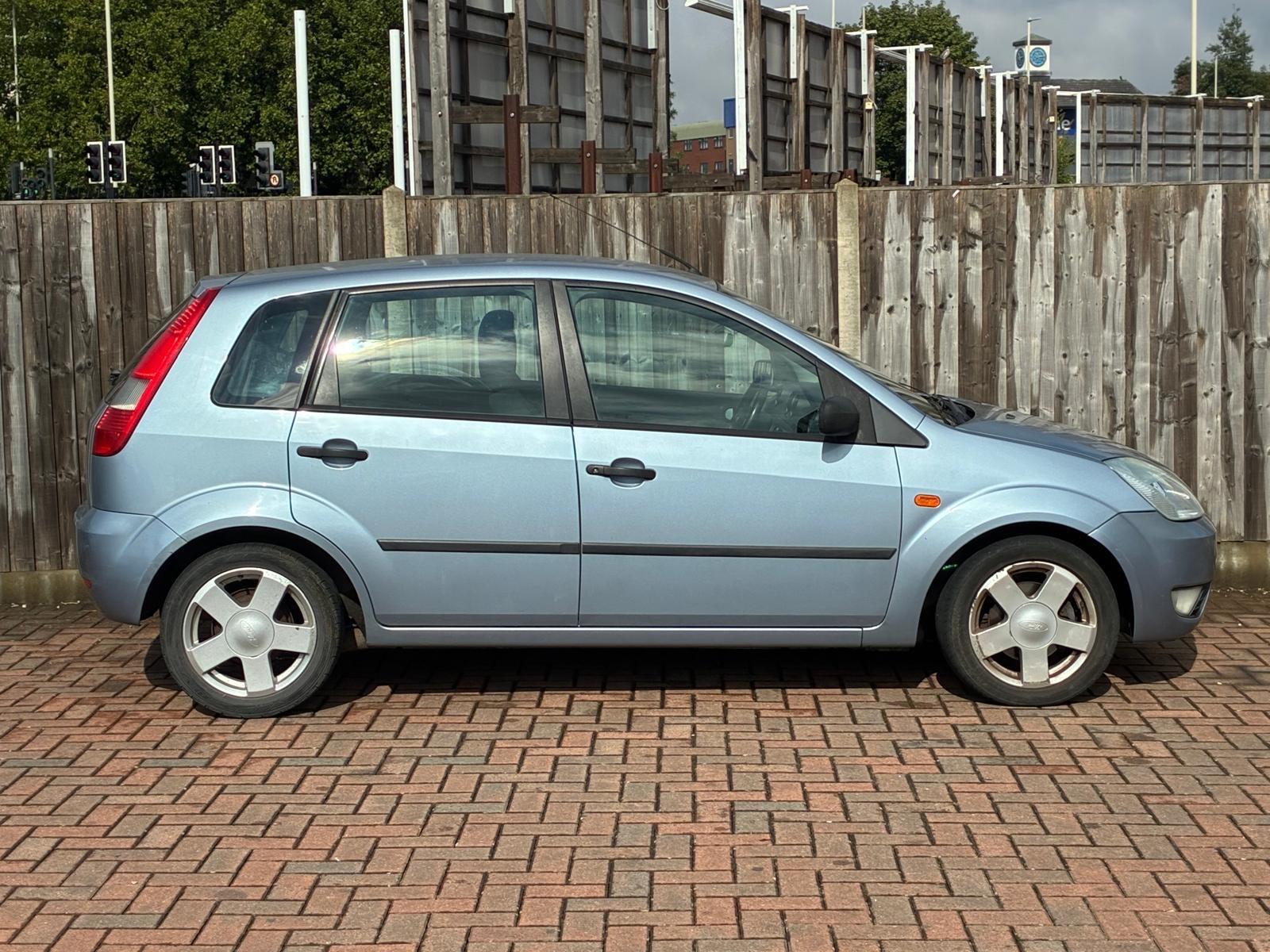 Ford Fiesta view 4