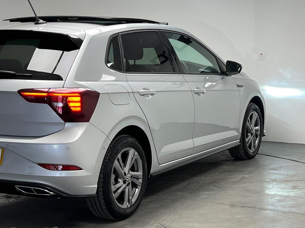 Volkswagen Polo view 10