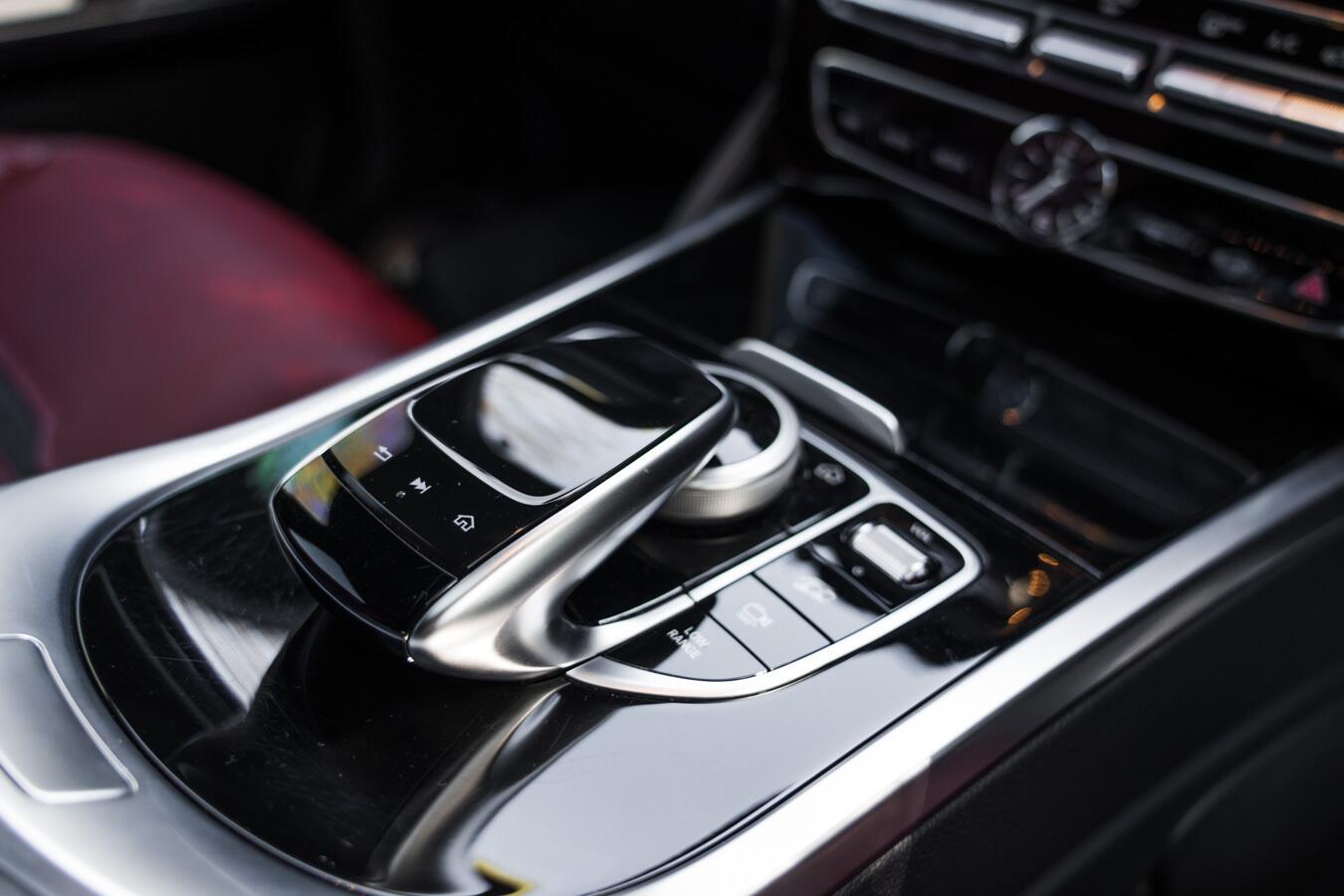 Mercedes-Benz G Class view 33