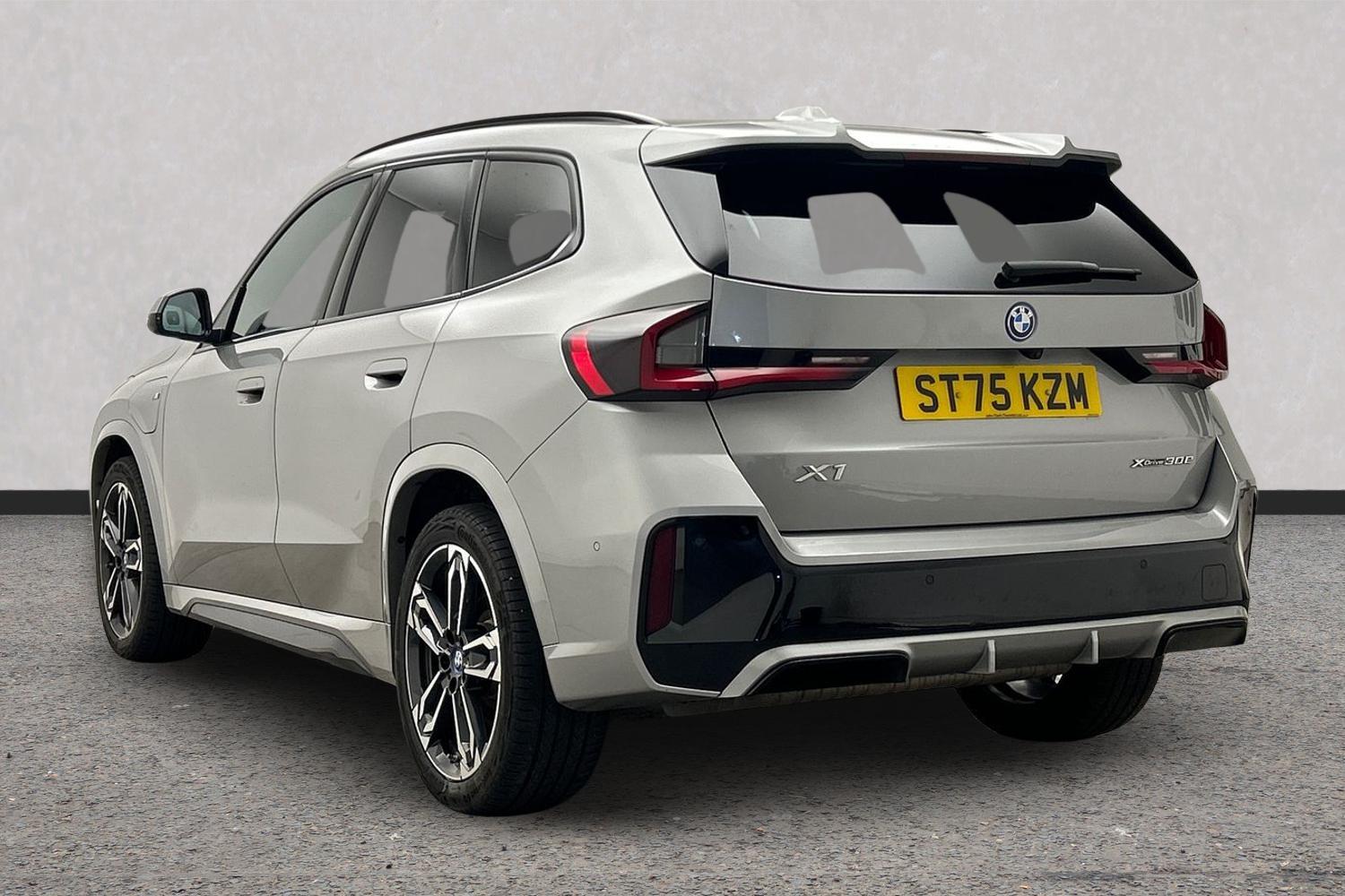 BMW X1 view 2