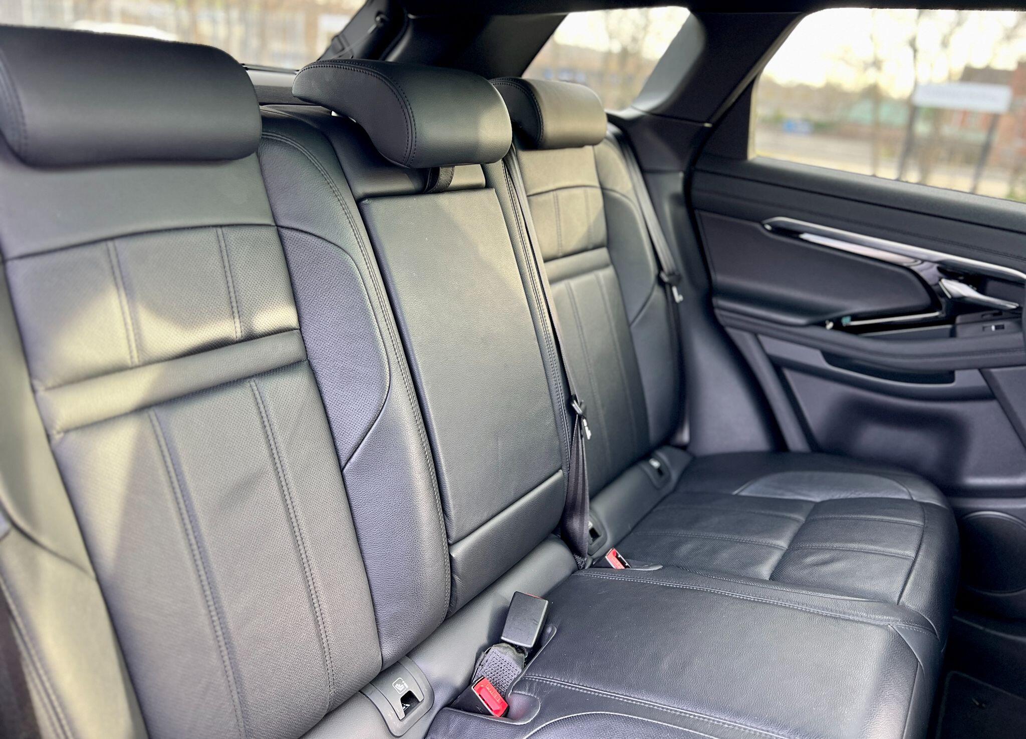 Land Rover Range Rover Evoque view 17
