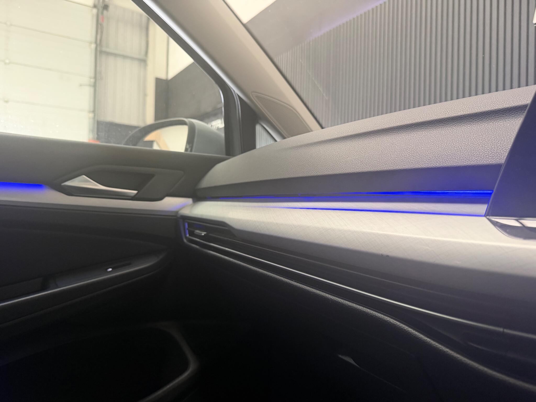Volkswagen Golf view 49