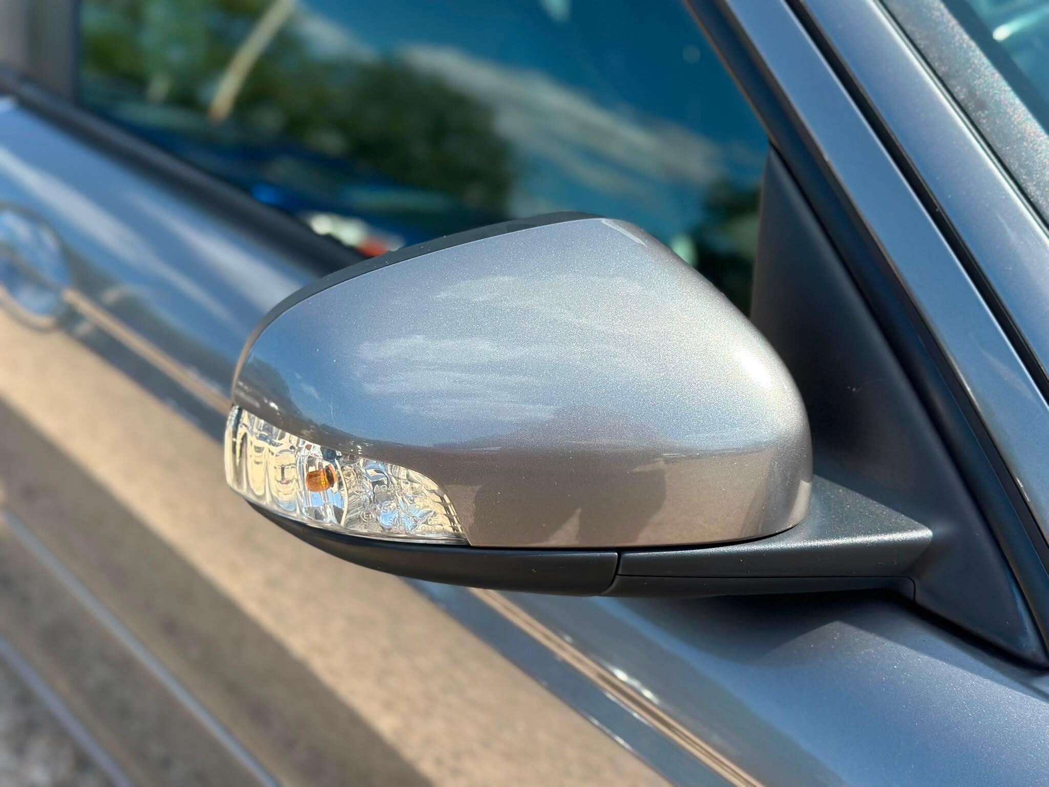 Jaguar X-Type view 18
