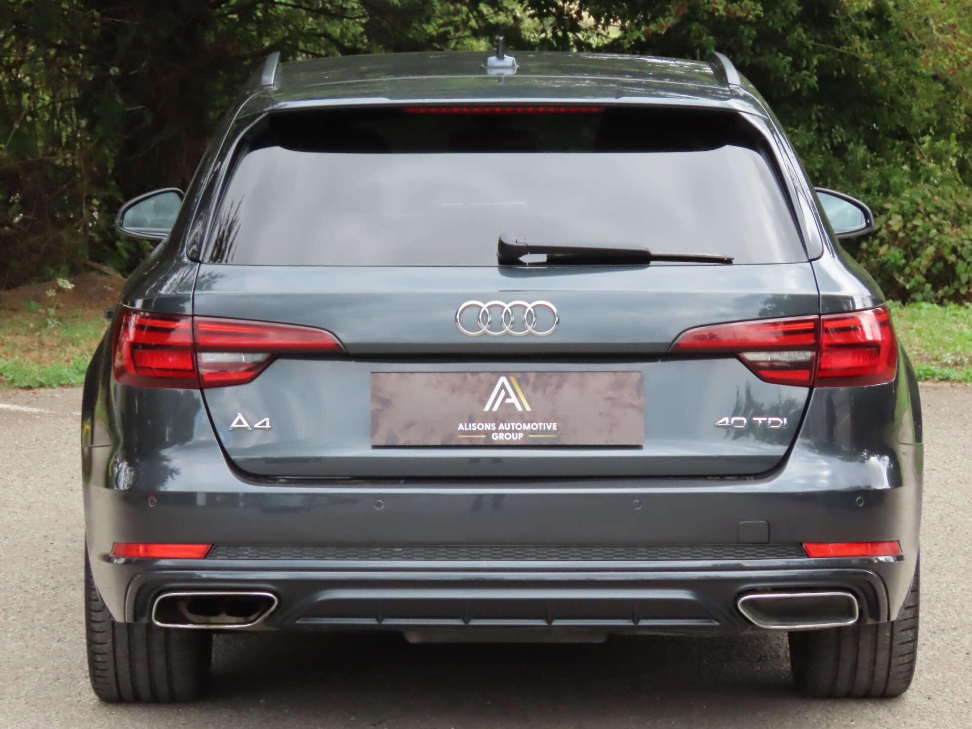 Audi A4 view 5