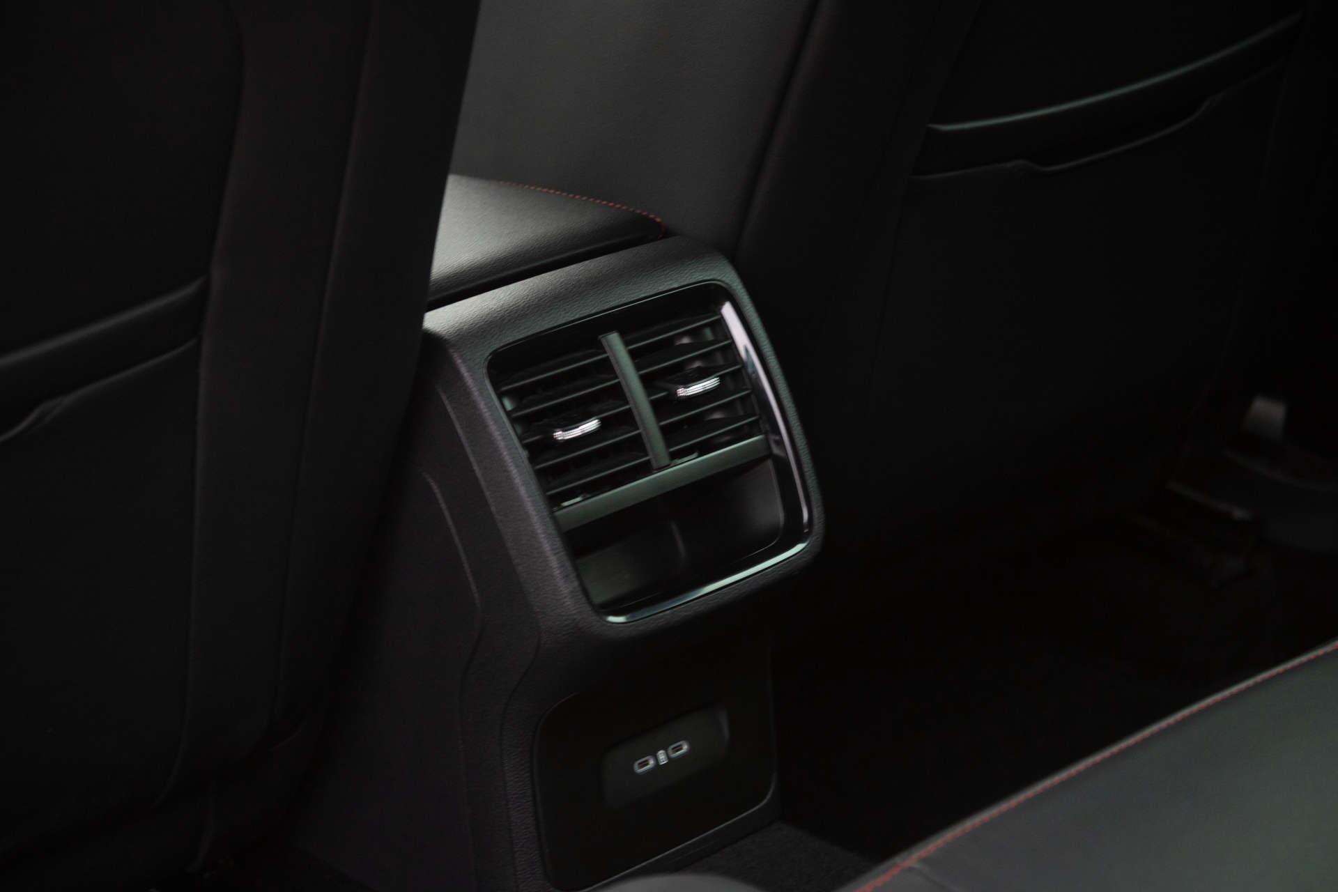 Skoda Octavia view 34