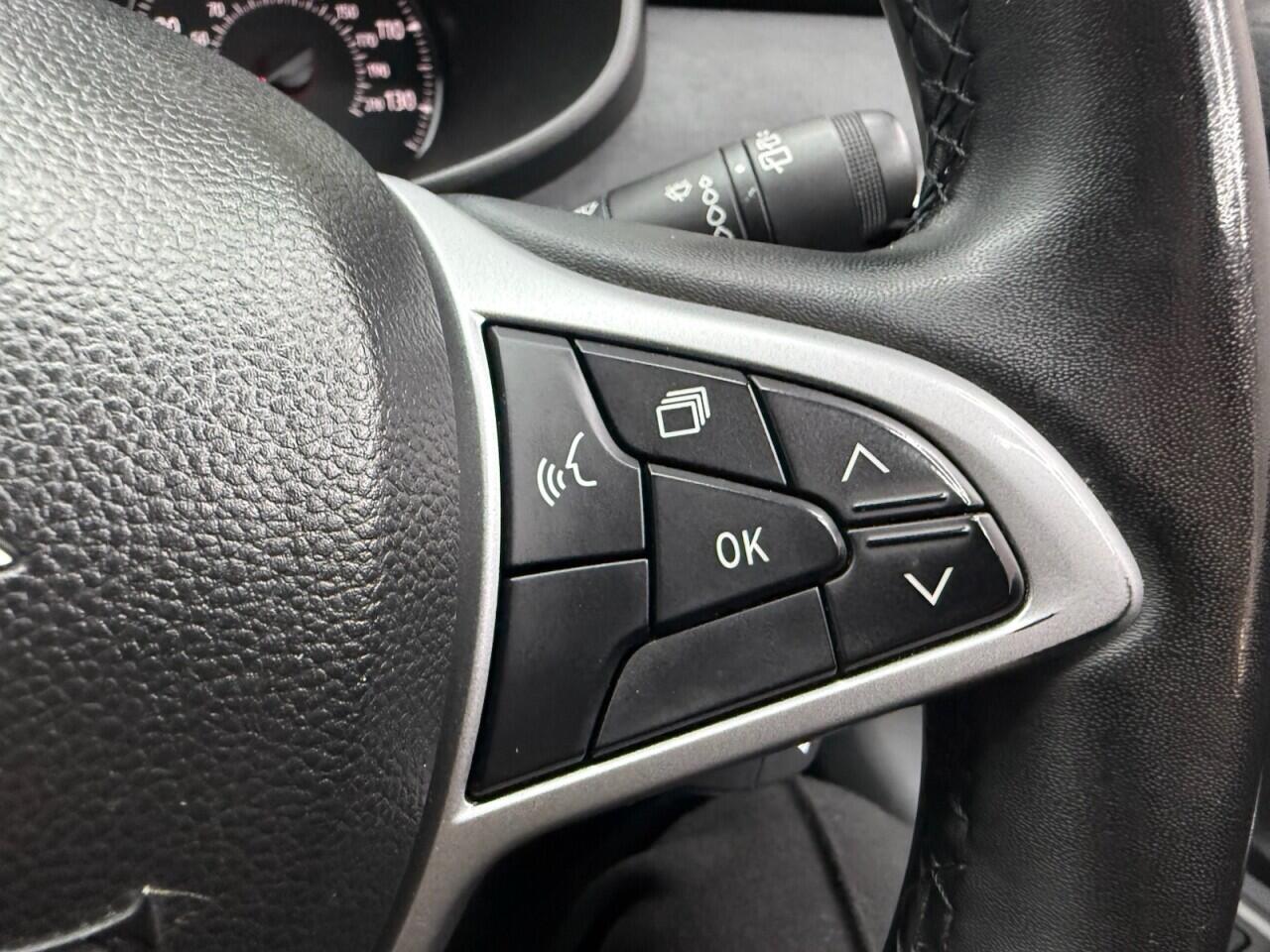 Dacia Sandero view 12