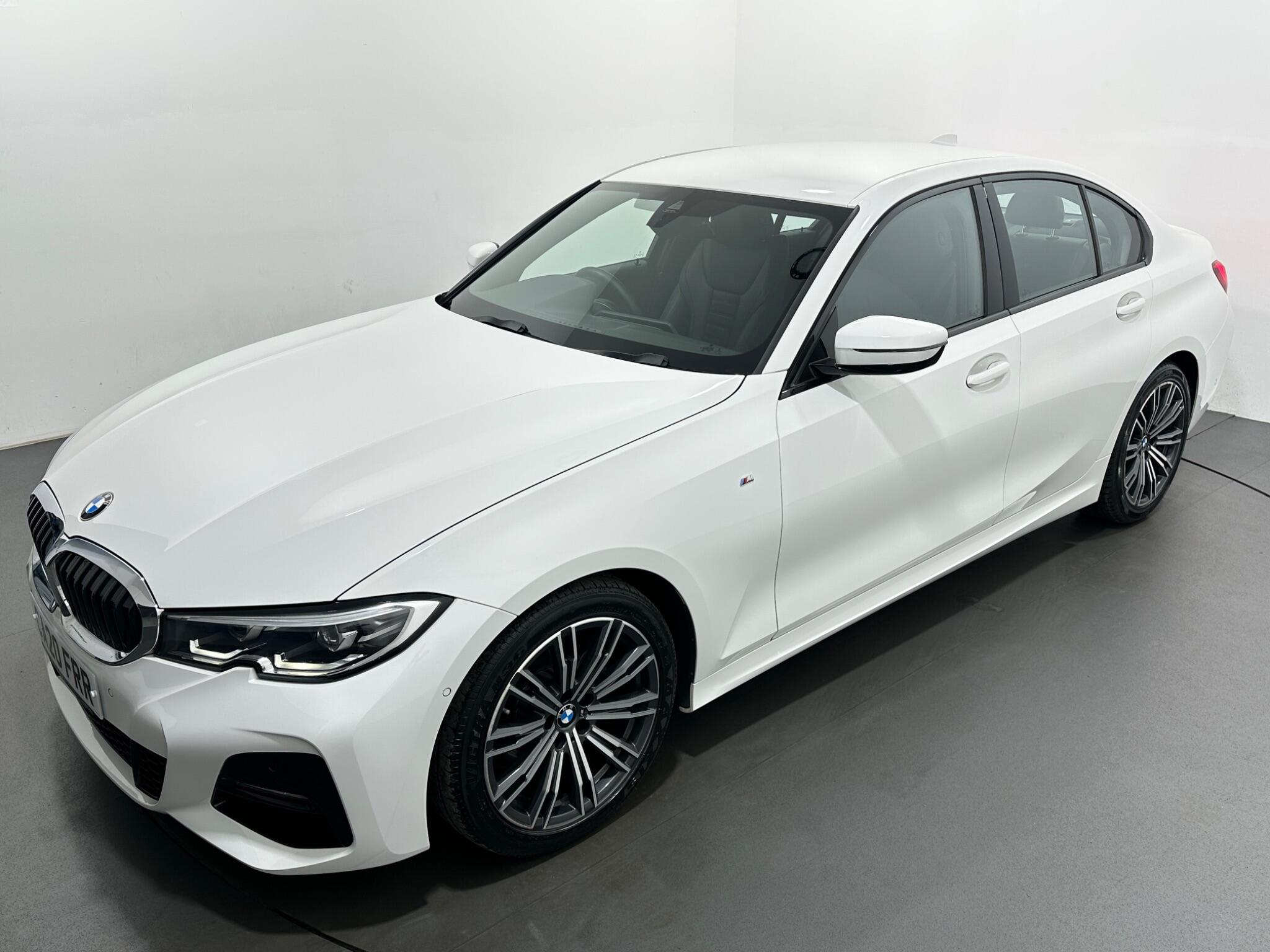 BMW 3 Series view 56