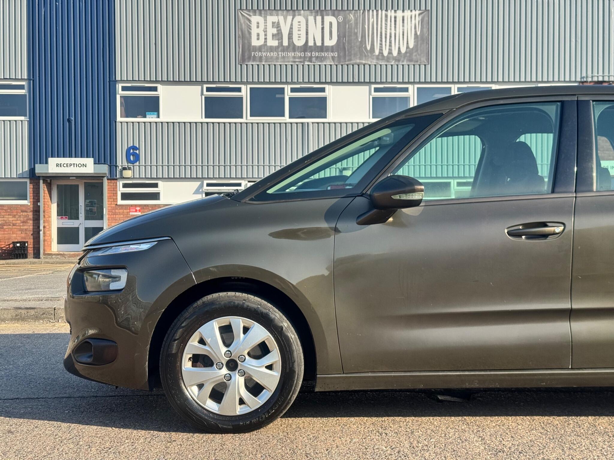 Citroen C4 Picasso view 10