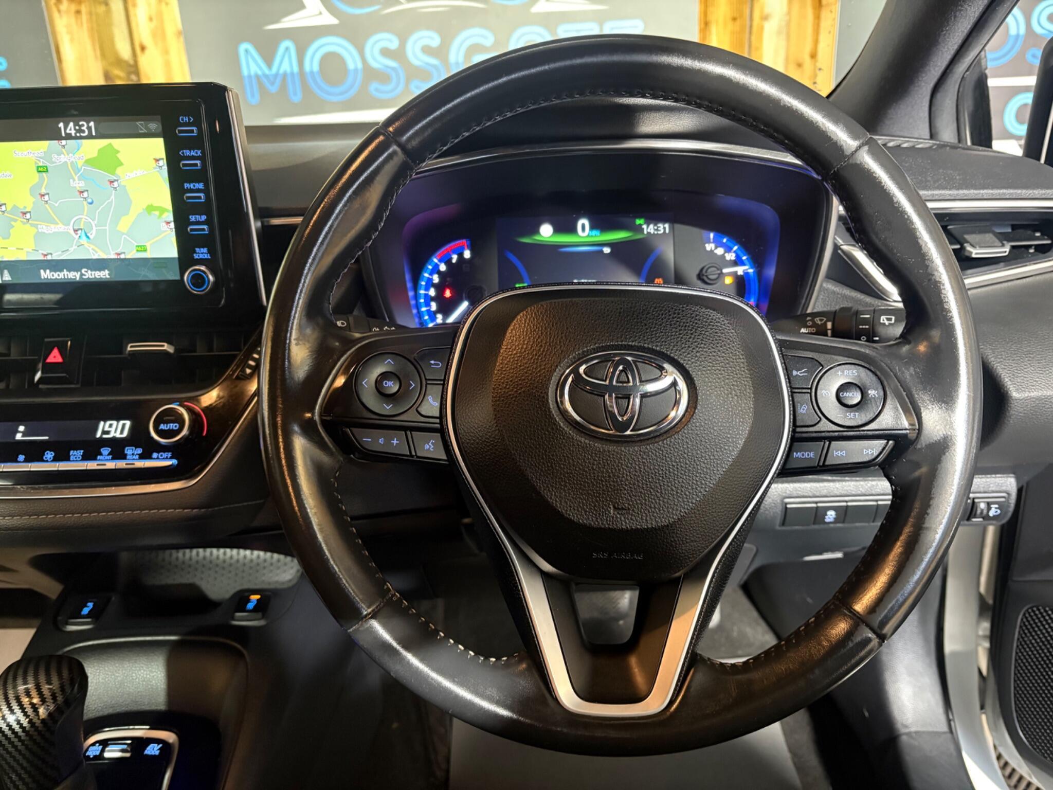 Toyota Corolla view 29