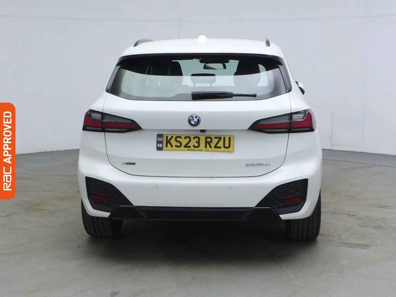 BMW 2 Series view 8
