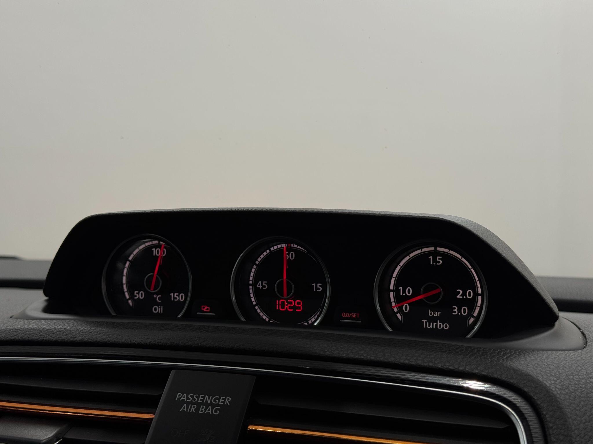 Volkswagen Scirocco view 29