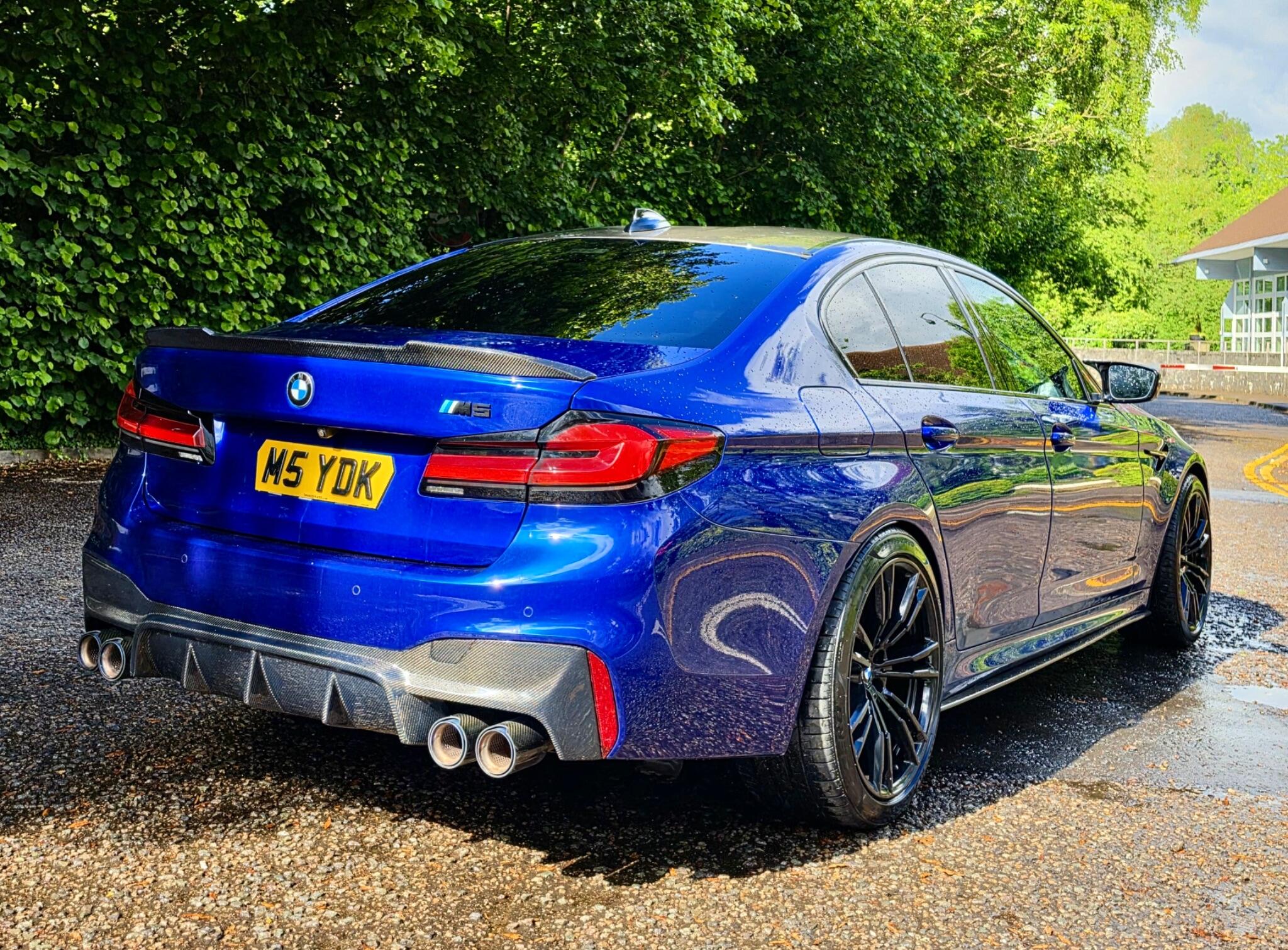 BMW M5 view 22